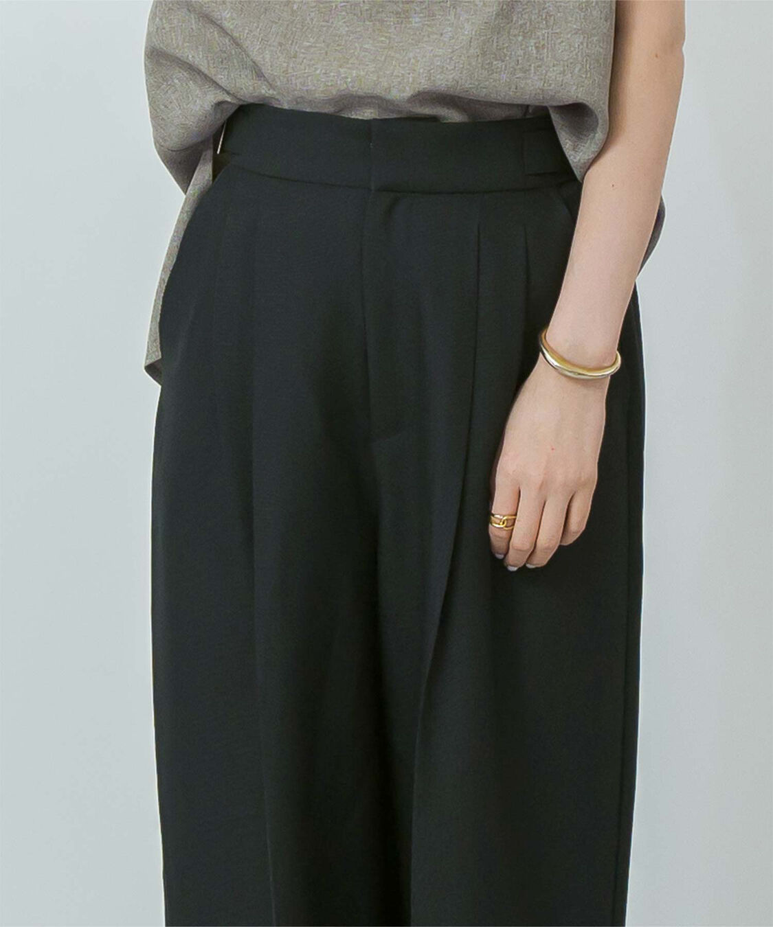 ur's「リネンライクサイドベルトデザインタックワイドパンツ」|スラックス|