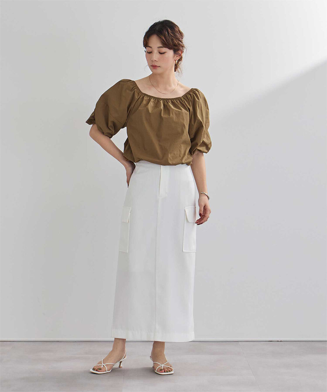 ur's「【黒川翼さんコラボアイテム】撥水オフショルプルオーバー」|シャツ・ブラウス|