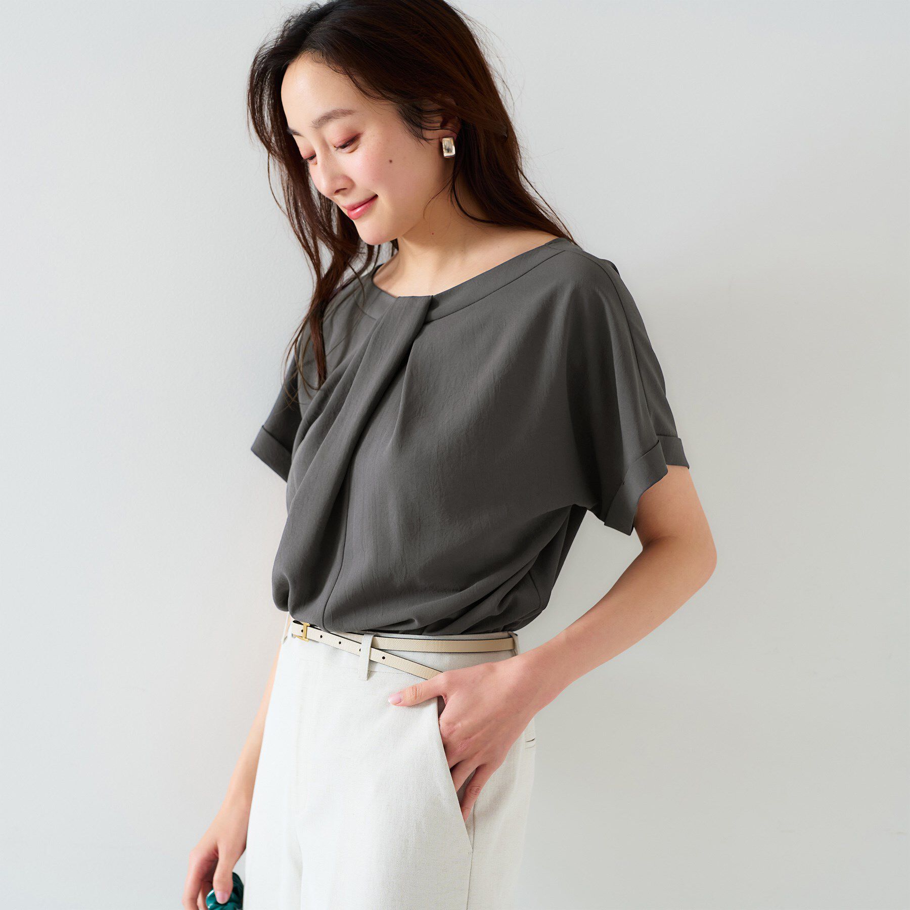 UNTITLED「【セットアップ可/接触冷感/イージーケア】リラクミスト　2WAYブラウス」|シャツ・ブラウス|