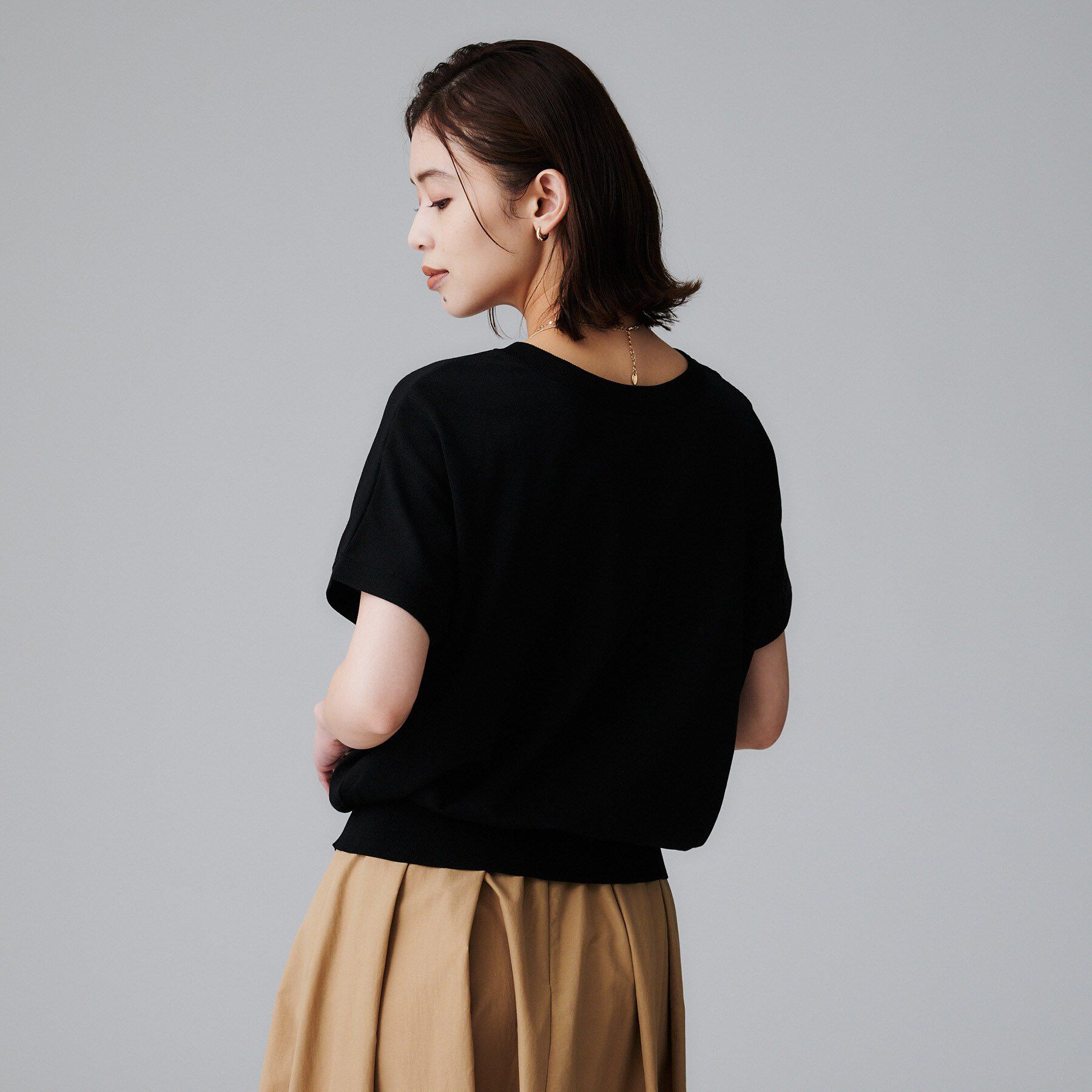 UNTITLED「【洗える/前後2WAY】ネックプルオーバーニット」|ニット・セーター|