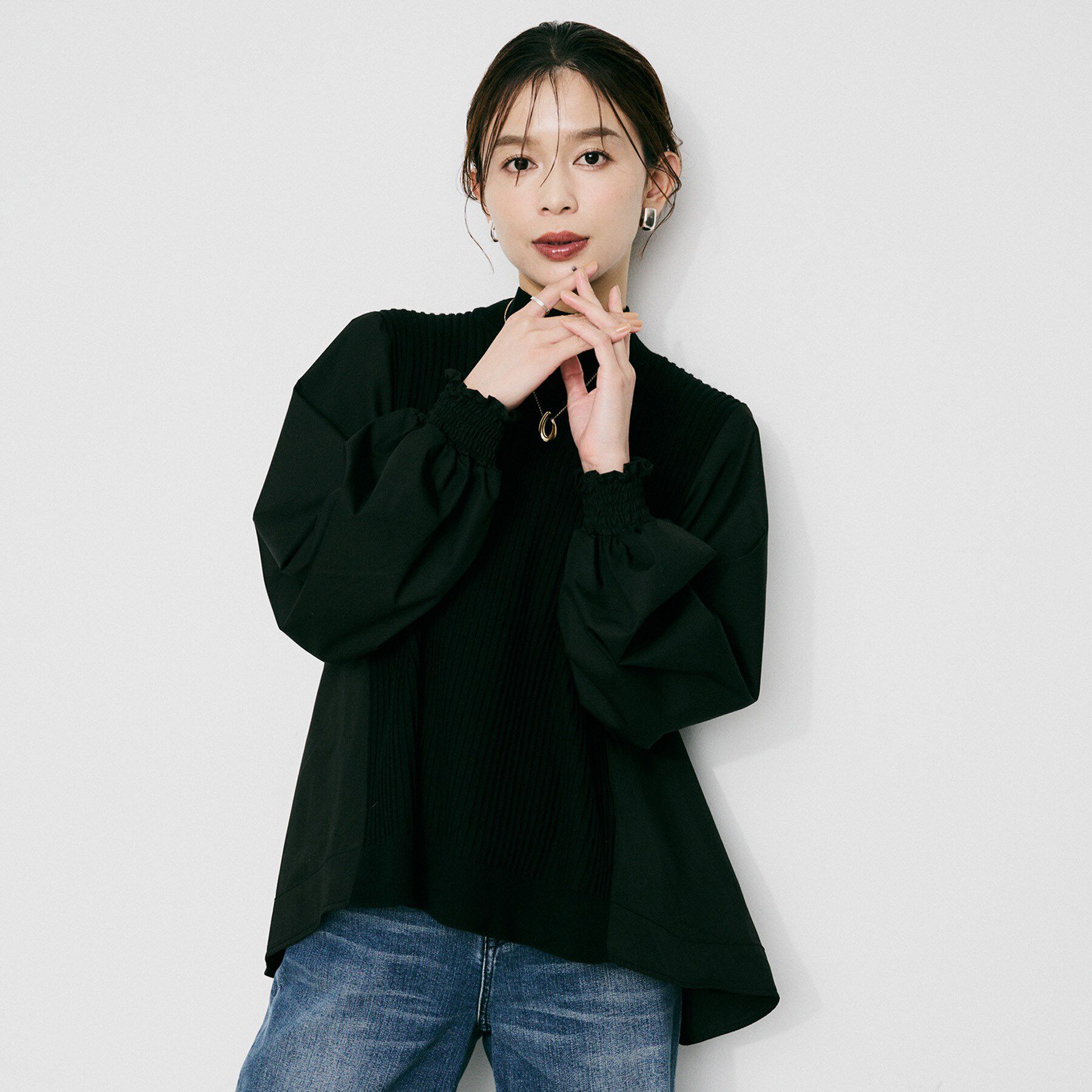 UNTITLED「【TORRAZZO DONNA】ニット&times;ファブリック ハイブリッドブラウス」|シャツ・ブラウス|ブラック(019)