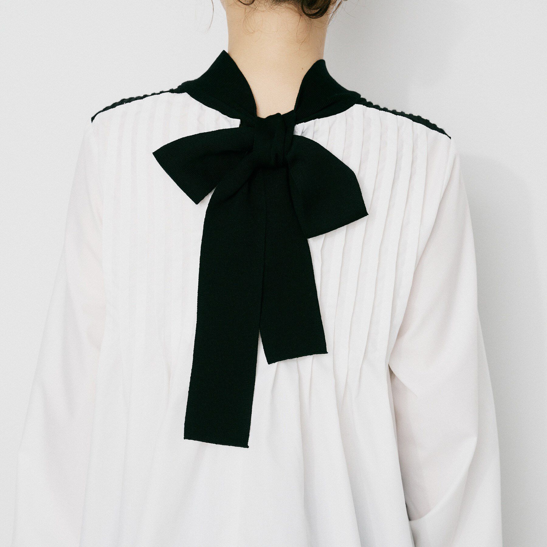 UNTITLED「【TORRAZZO DONNA】ニット&times;ファブリック ハイブリッドブラウス」|シャツ・ブラウス|