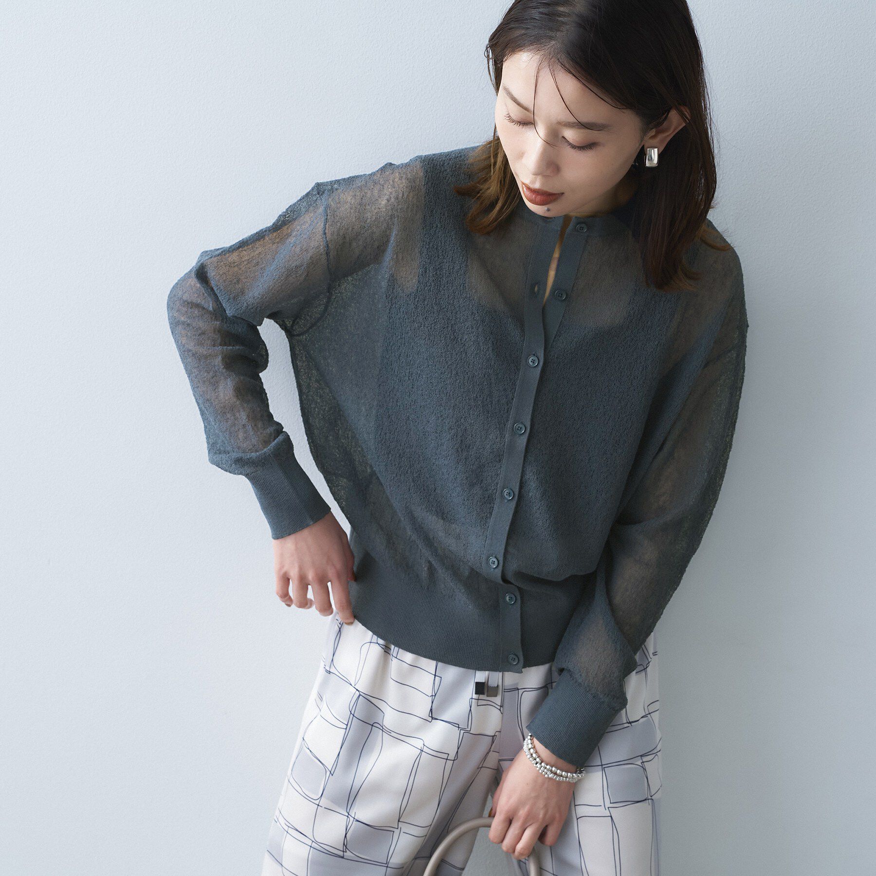 UNTITLED「【洗える】シアーニットカーディガン」|カーディガン|