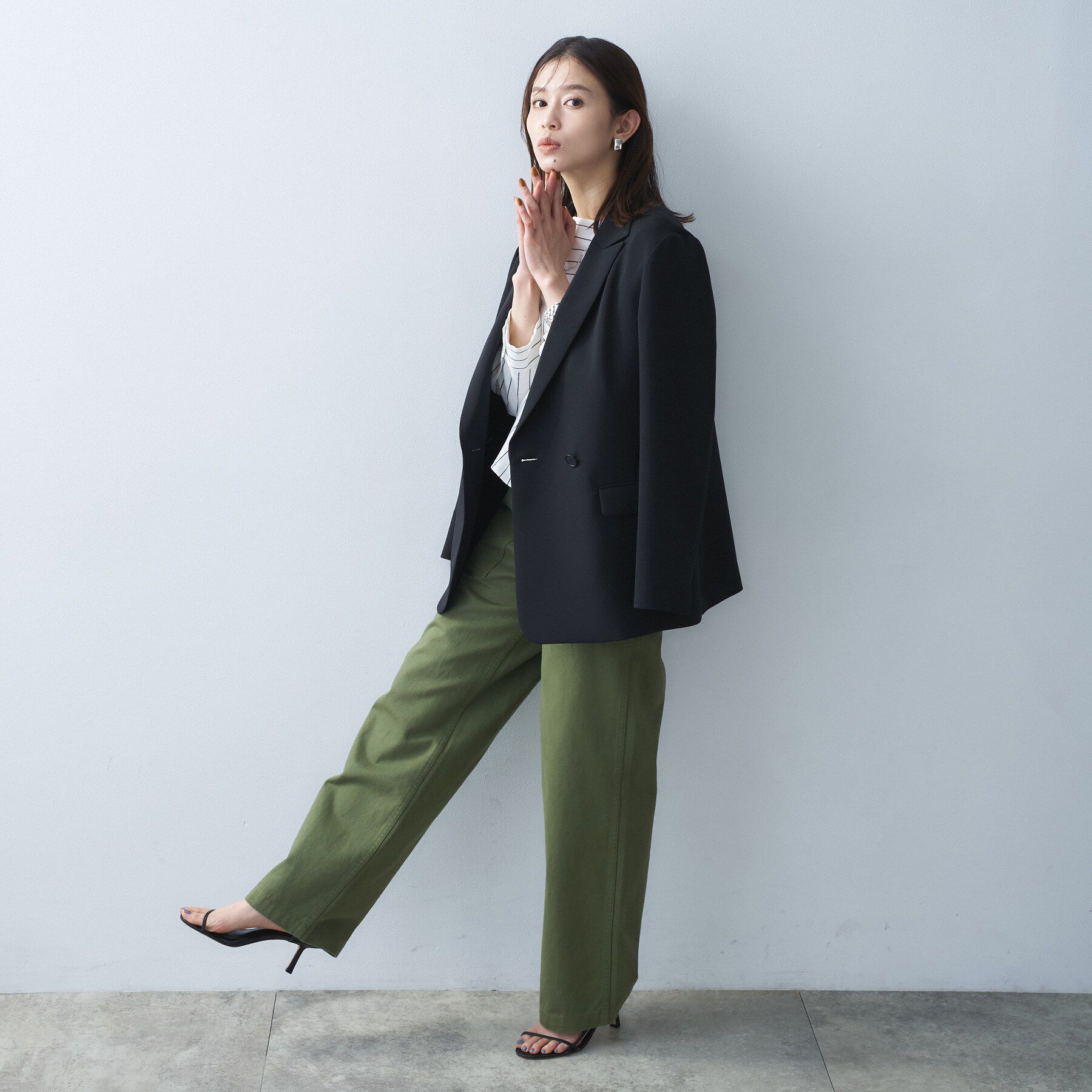 UNTITLED「【洗える/ストレッチ性】ダブルブレストジャケット」|テーラードジャケット|