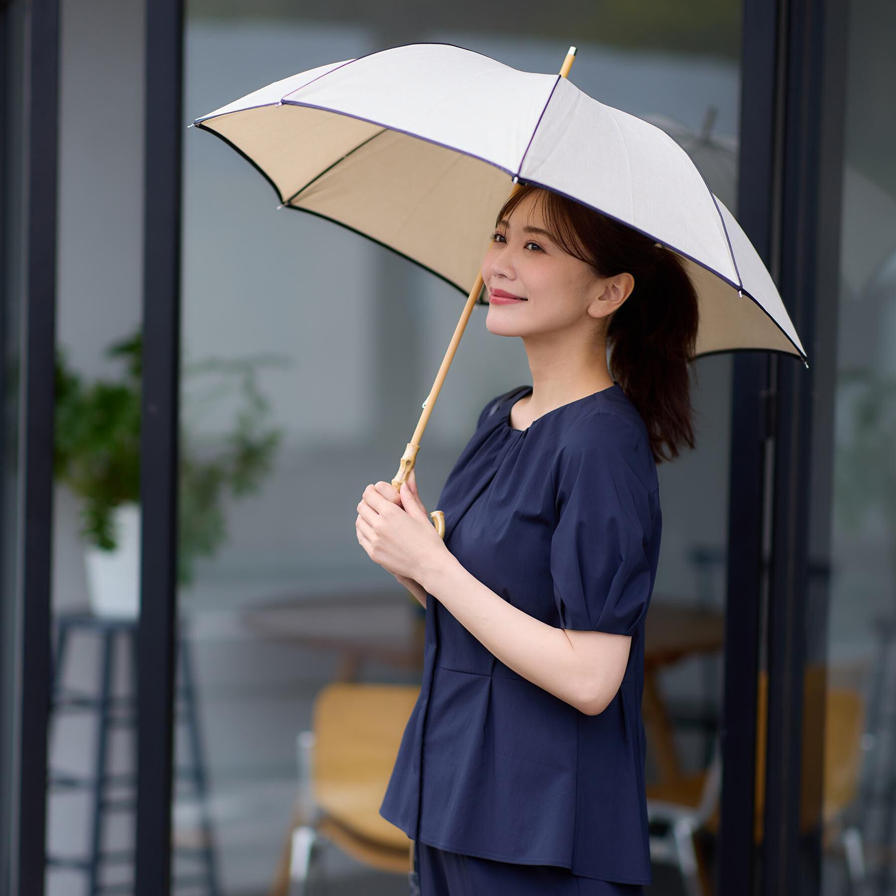 Reflect「【晴雨兼用／紫外線遮蔽率99％以上／雨の日もおしゃれに◎】バンブーハンドル長傘」|傘|
