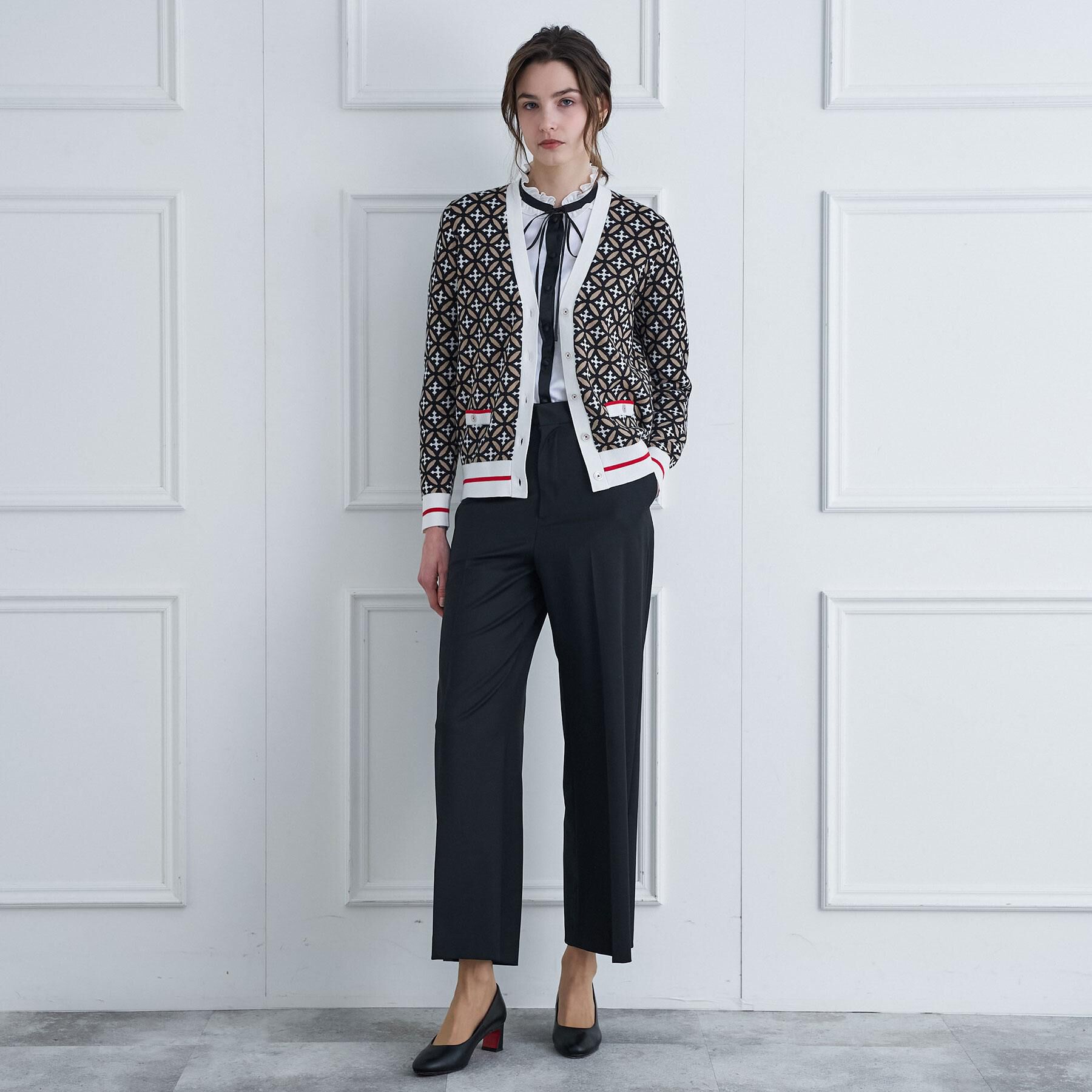 DRESSTERIOR「オーバーラップサークルVネックカーディガン」|カーディガン|