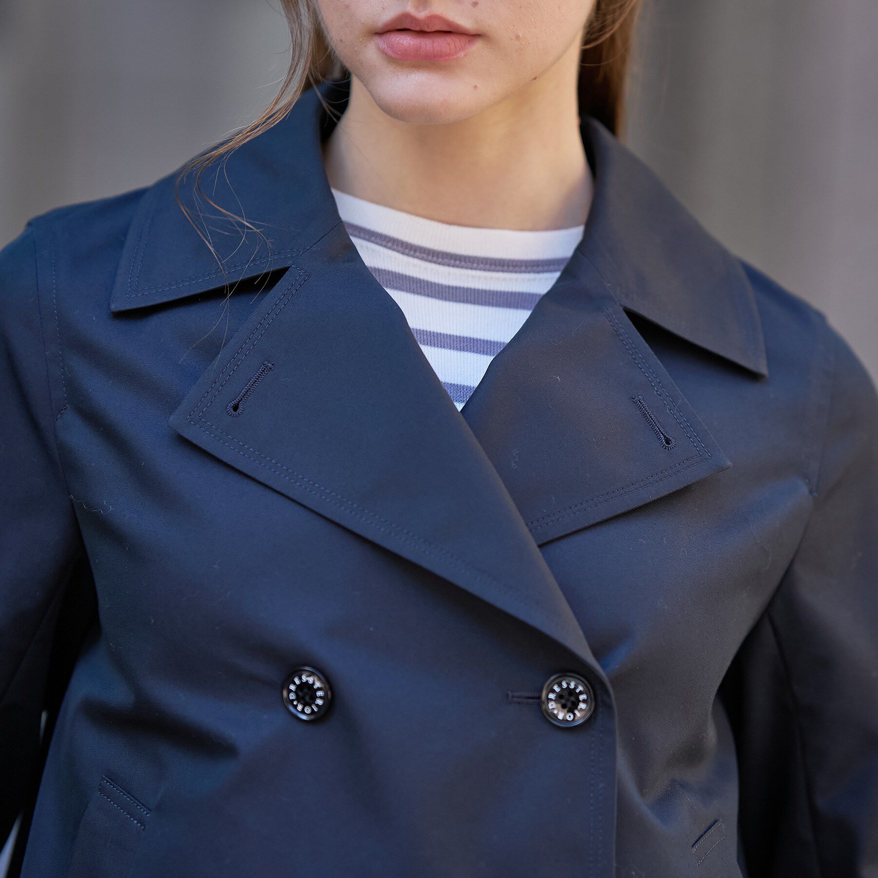 DRESSTERIOR「【ウォッシャブル/撥水素材】Aラインショートトレンチジャケット」|トレンチコート|