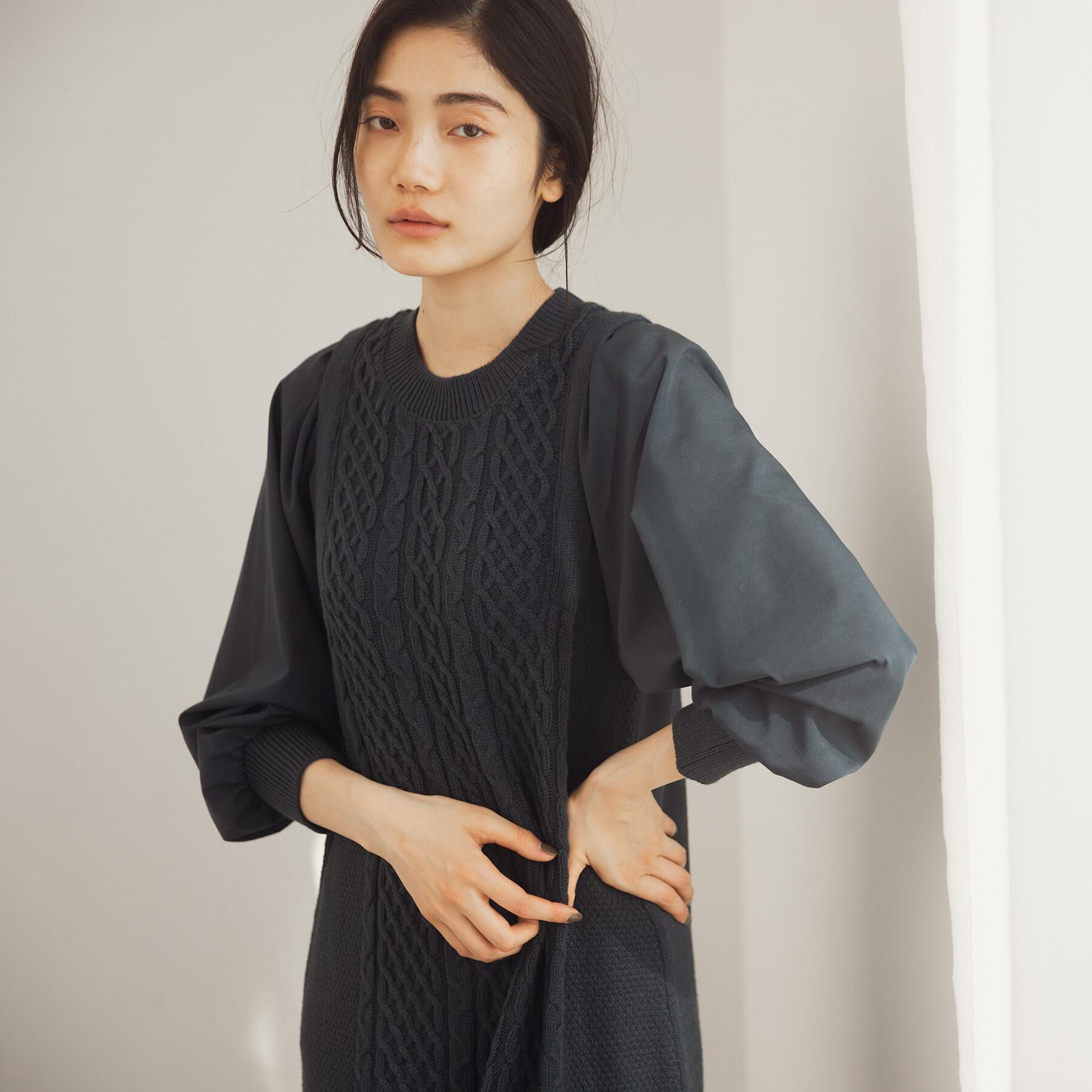 grove「一枚で華やぐ、袖布帛ケーブルニットワンピース」|ワンピース|