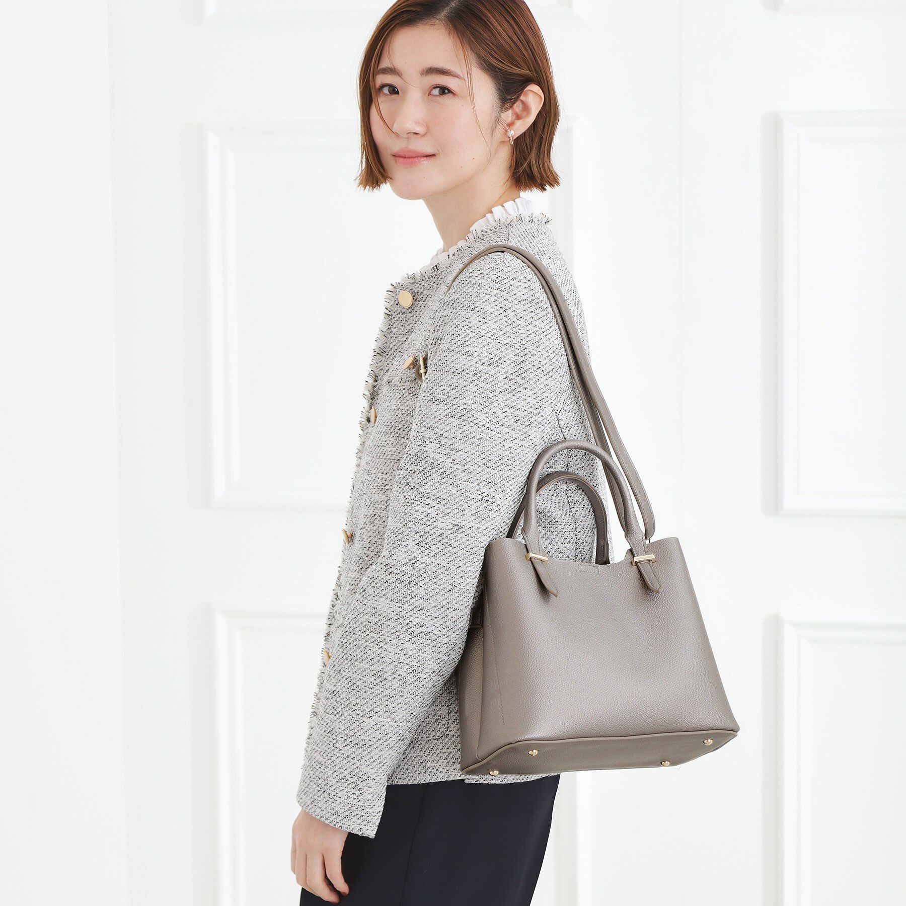 grove「【人間工学】あおりメタルバー2WAYトート」|トートバッグ|