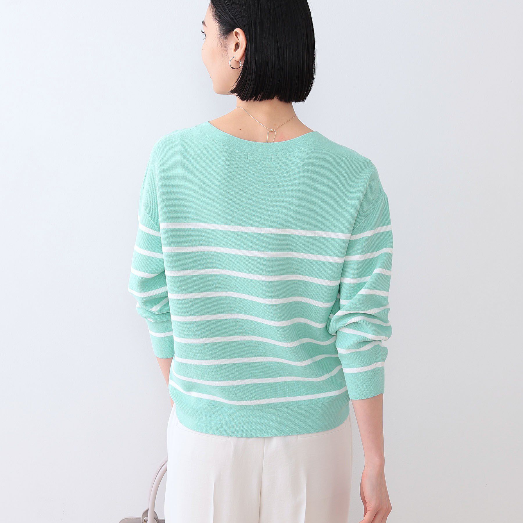 INDIVI「【洗える／無縫製／6色展開】袖フォルム ボートネックニット」|ニット・セーター|