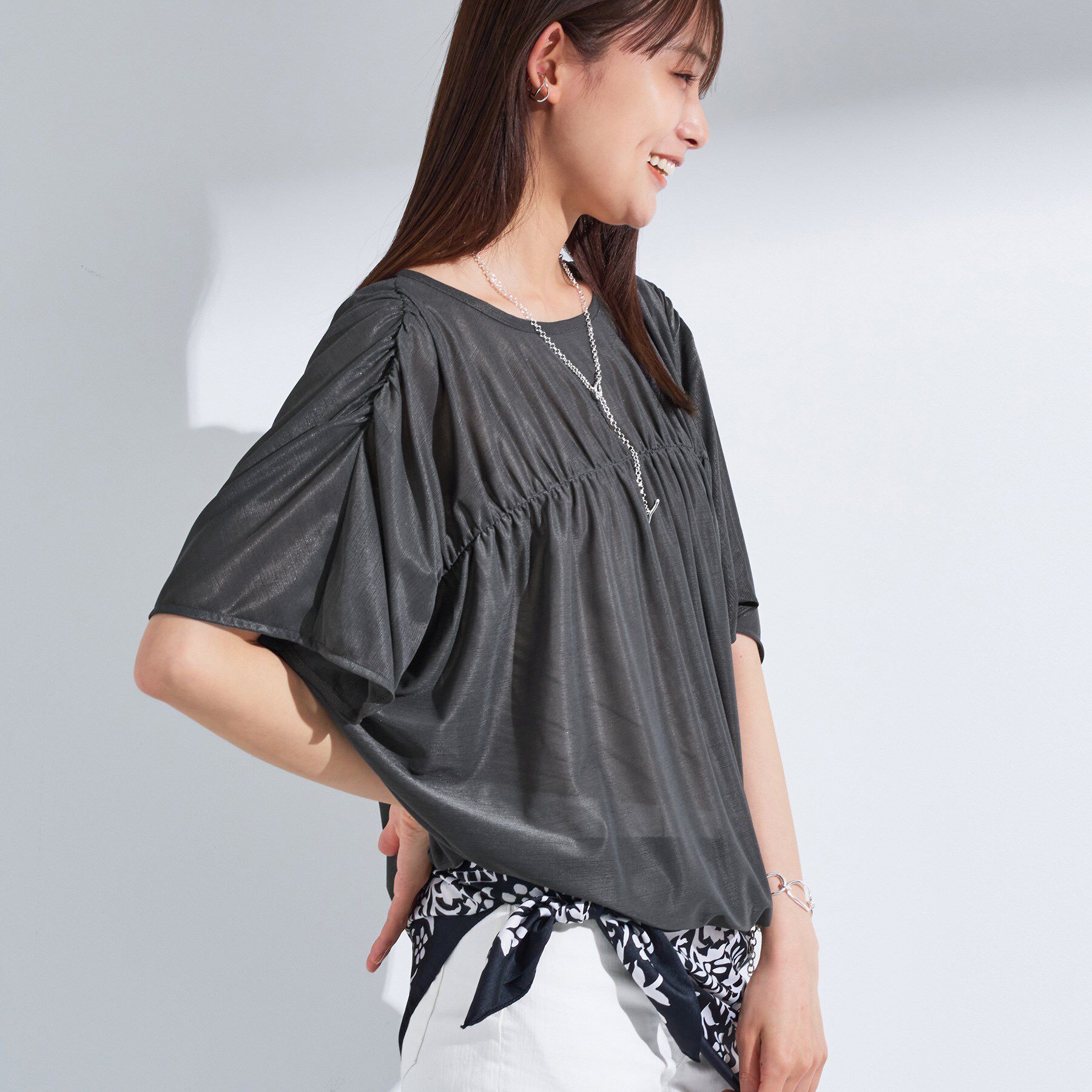 INDIVI「【洗える／体型カバー】シャーリングシアートップス」|Tシャツ・カットソー|