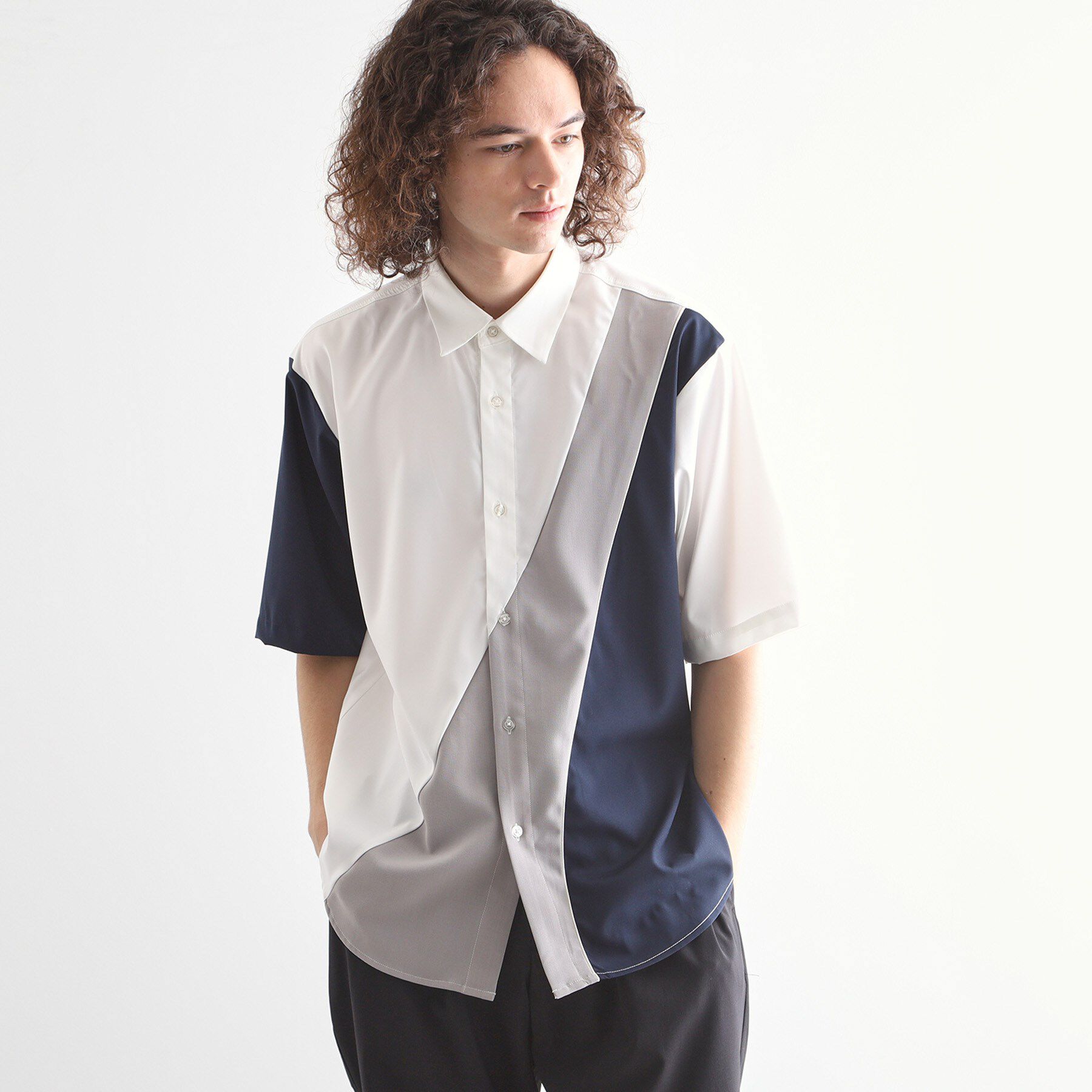 tk.TAKEO KIKUCHI「カーブスイッチシャツ」|シャツ・ブラウス|ホワイト(501)