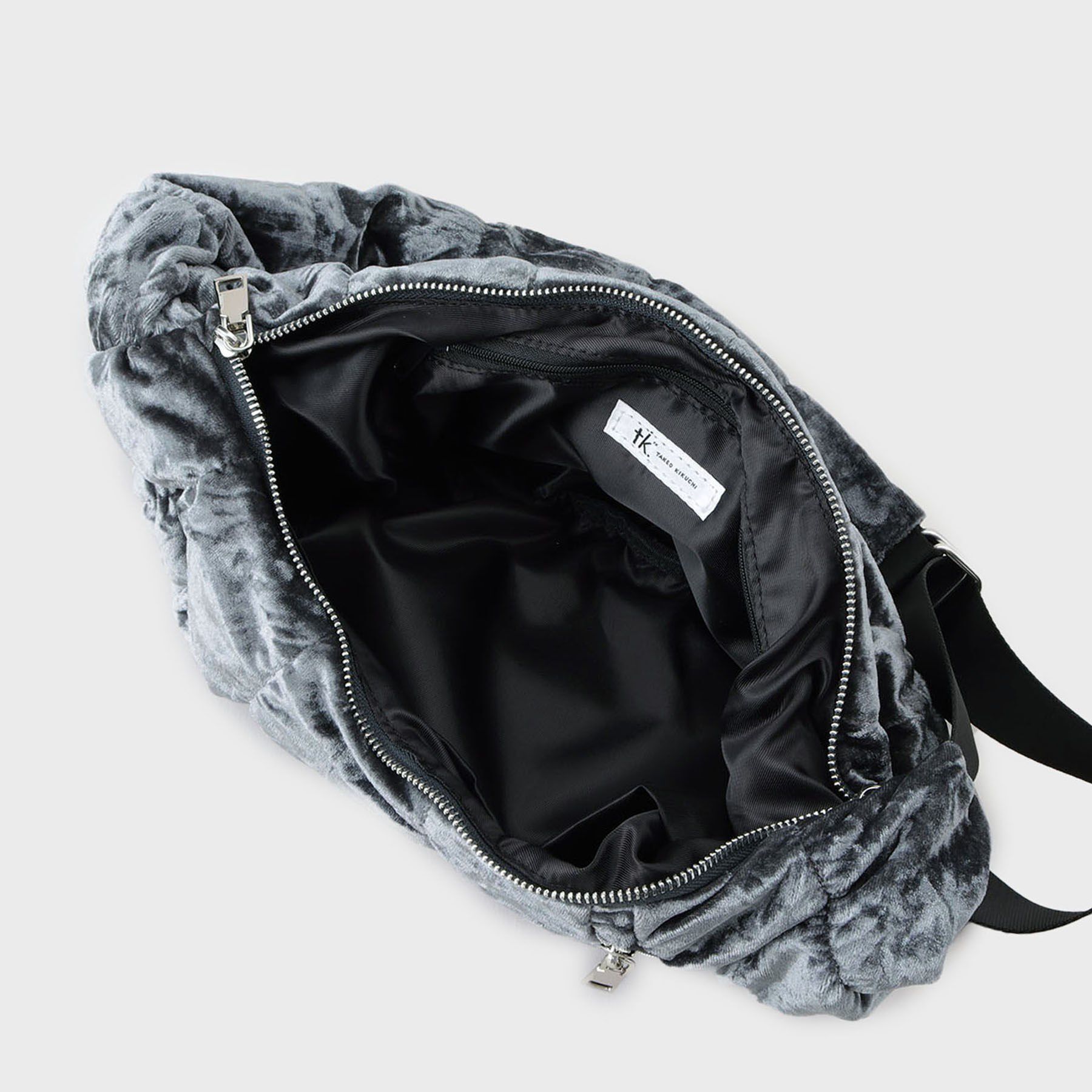 tk.TAKEO KIKUCHI「【パフィーシリーズ】ロータスショルダーバッグ」|ショルダー・メッセンジャー|