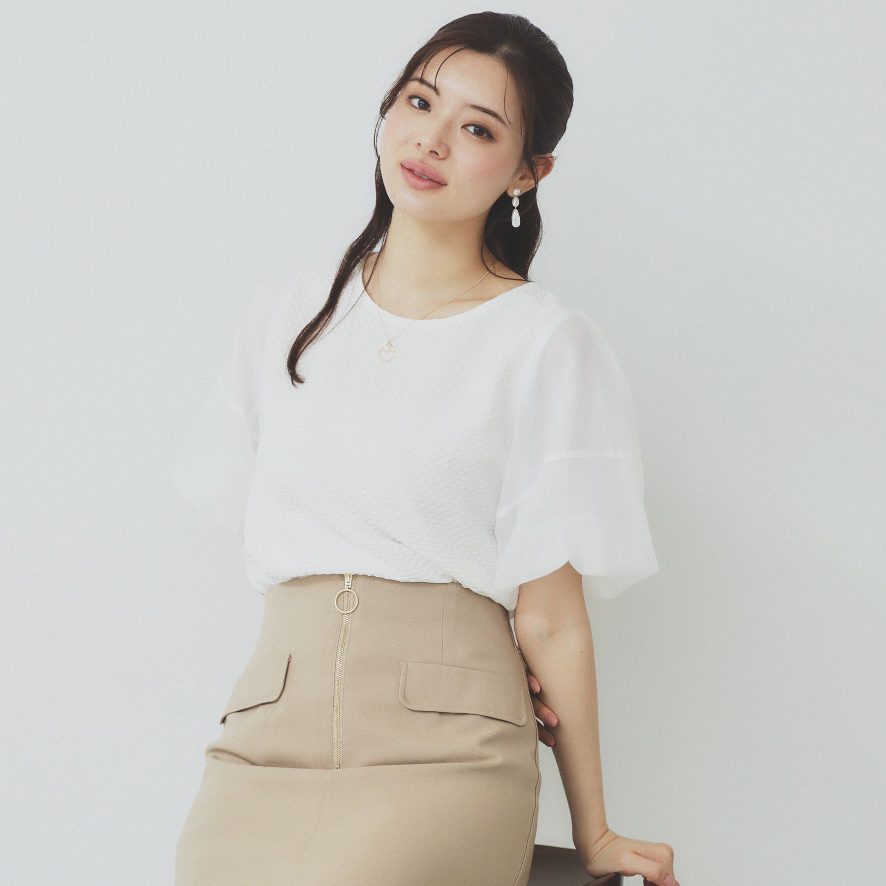 index「シアーバルーンスリーブトップス【洗濯機洗い可】」|Tシャツ・カットソー|オフホワイト(003