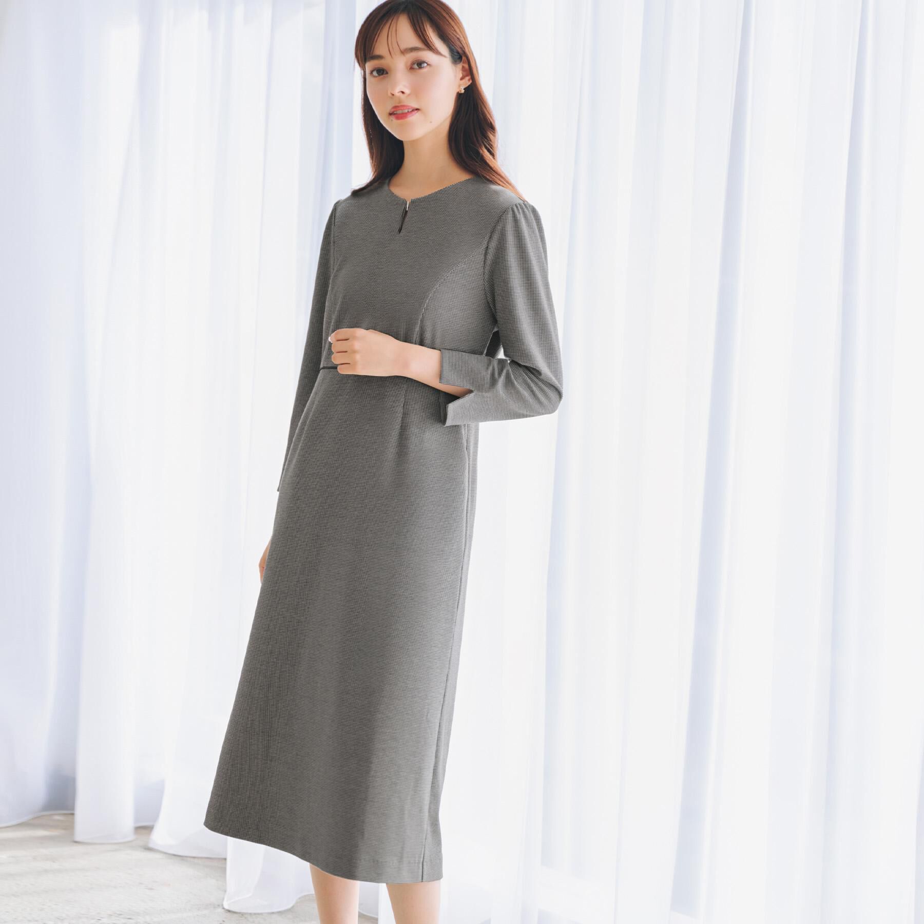 index「ストレッチキーネックワンピース【洗濯機OK/イージーアイロン】」|ワンピース|