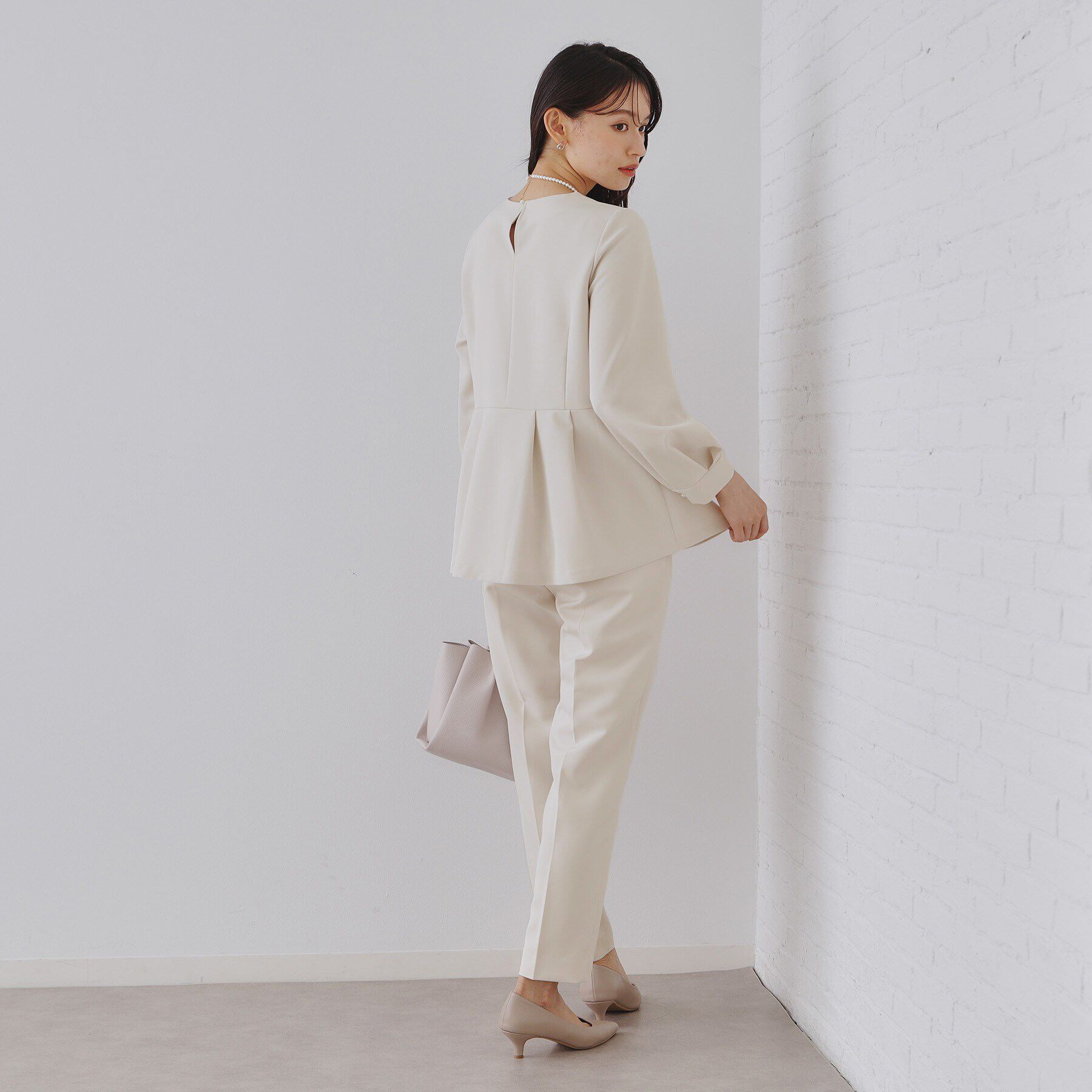 OPAQUE.CLIP「《通勤/セットアップ対応》ペプラムブラウス/ダブルクロス【洗濯機洗い可】」|シャツ・ブラウス|