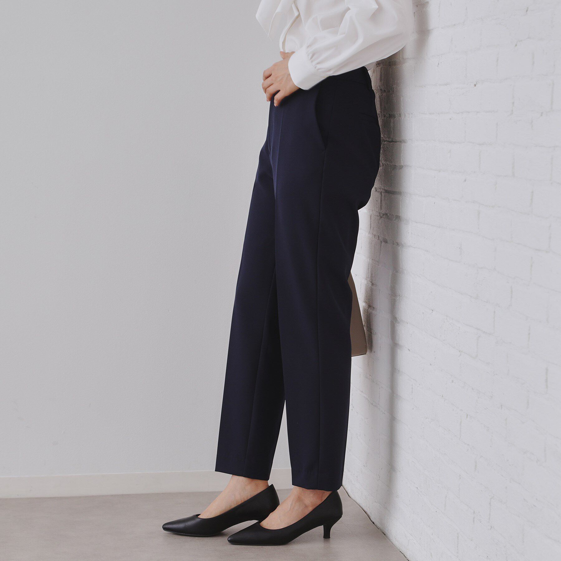 OPAQUE.CLIP「《通勤/セットアップ対応》テーパードパンツ/ダブルクロス【洗濯機洗い可】」|その他|ネイビー(094)