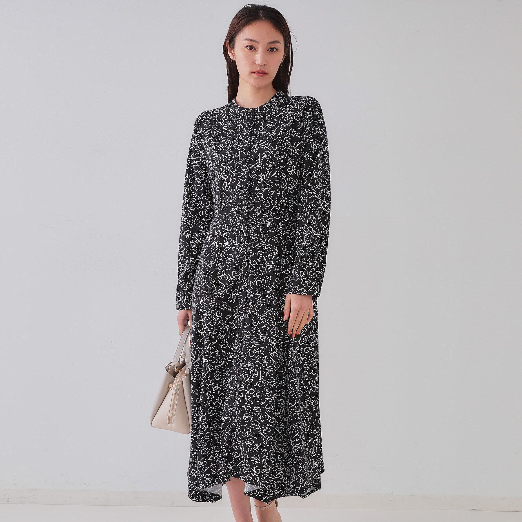 OPAQUE.CLIP「フラワープリントワンピース【洗濯機洗い可】」|ワンピース|ブラック(119)