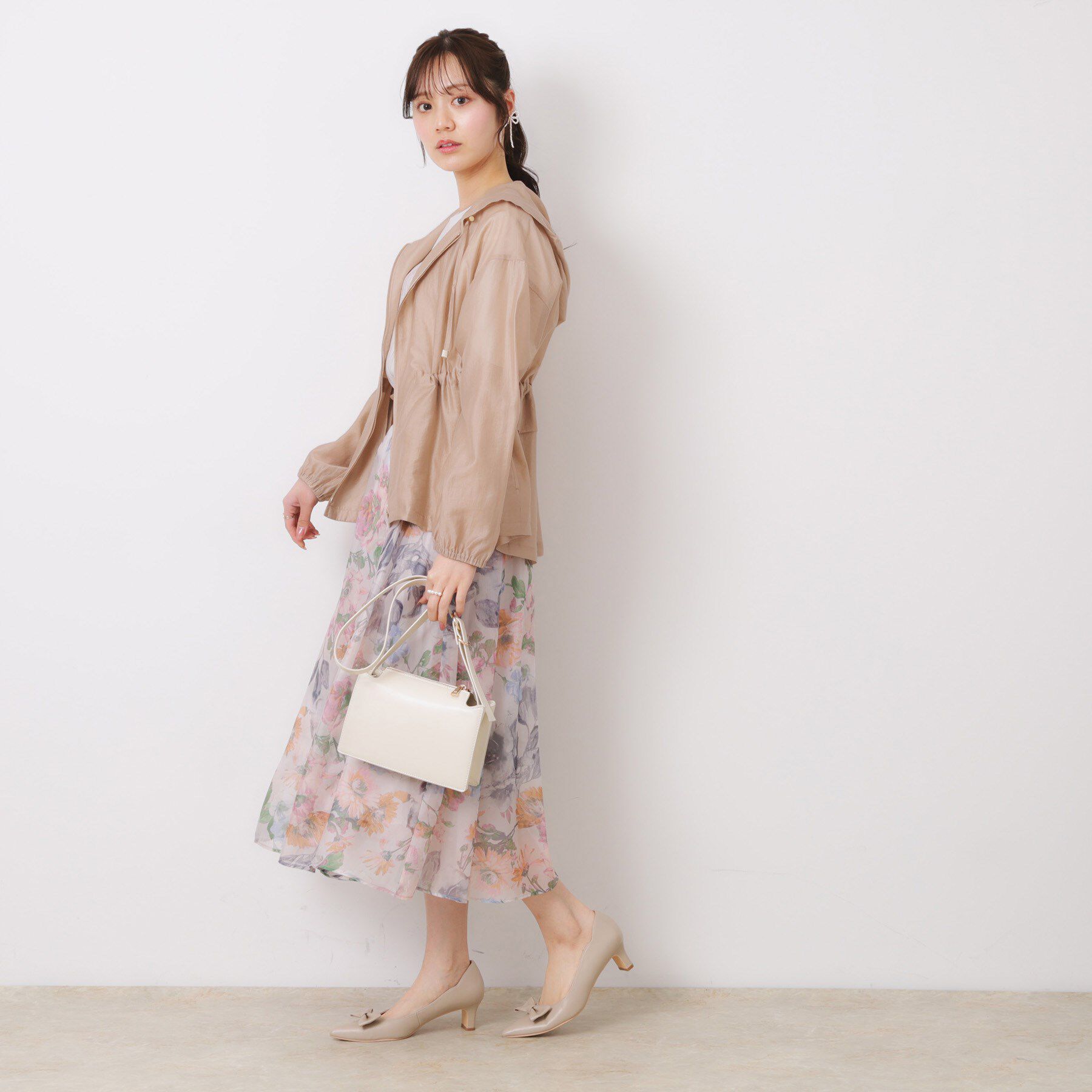 Couture broach「【オシャレな透け感・ペプラム】愛されシアーマンパ」|ブルゾン・スタジャン|