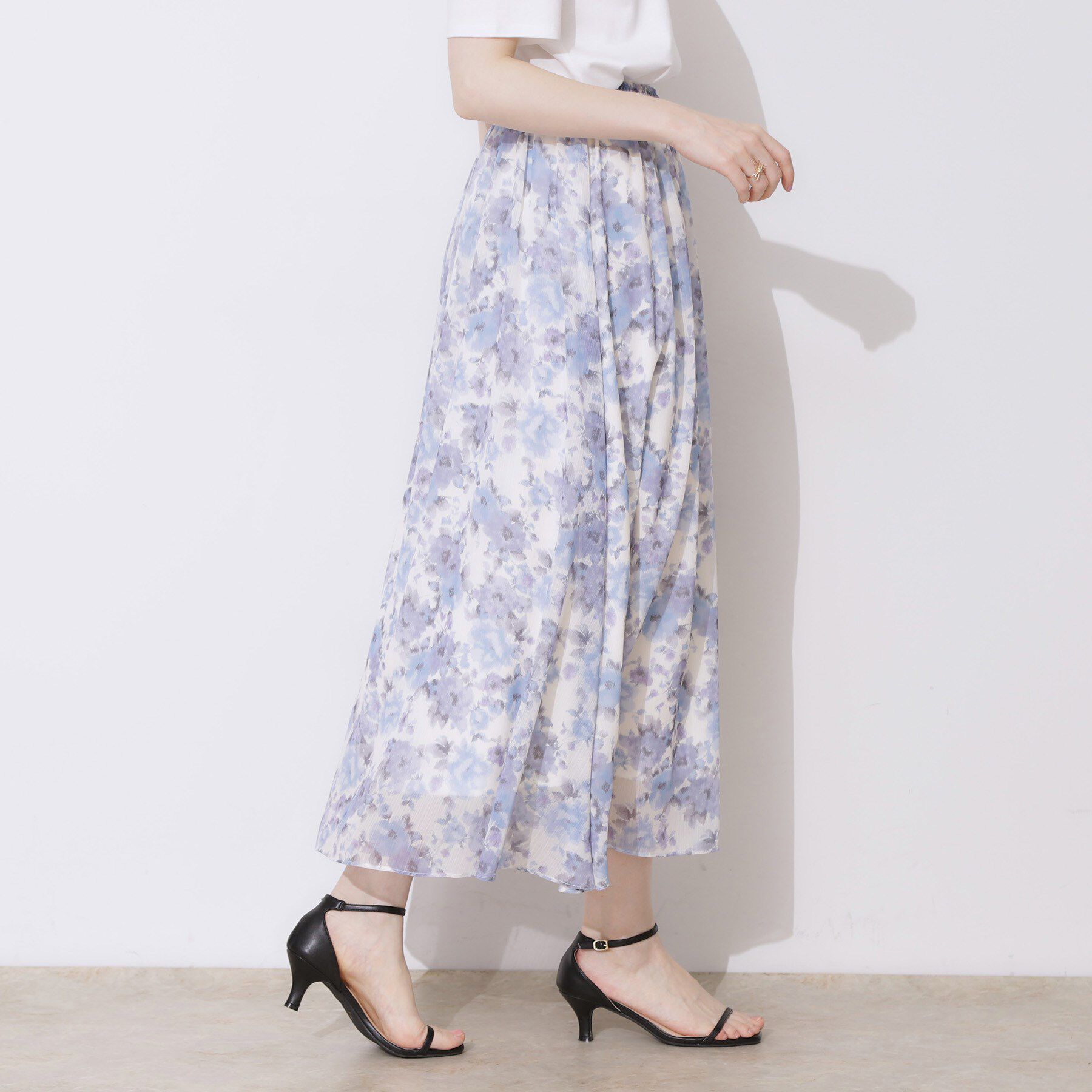 Couture broach「【華やか・ウエストゴム】かすれプリント楊柳スカート」|スカート|