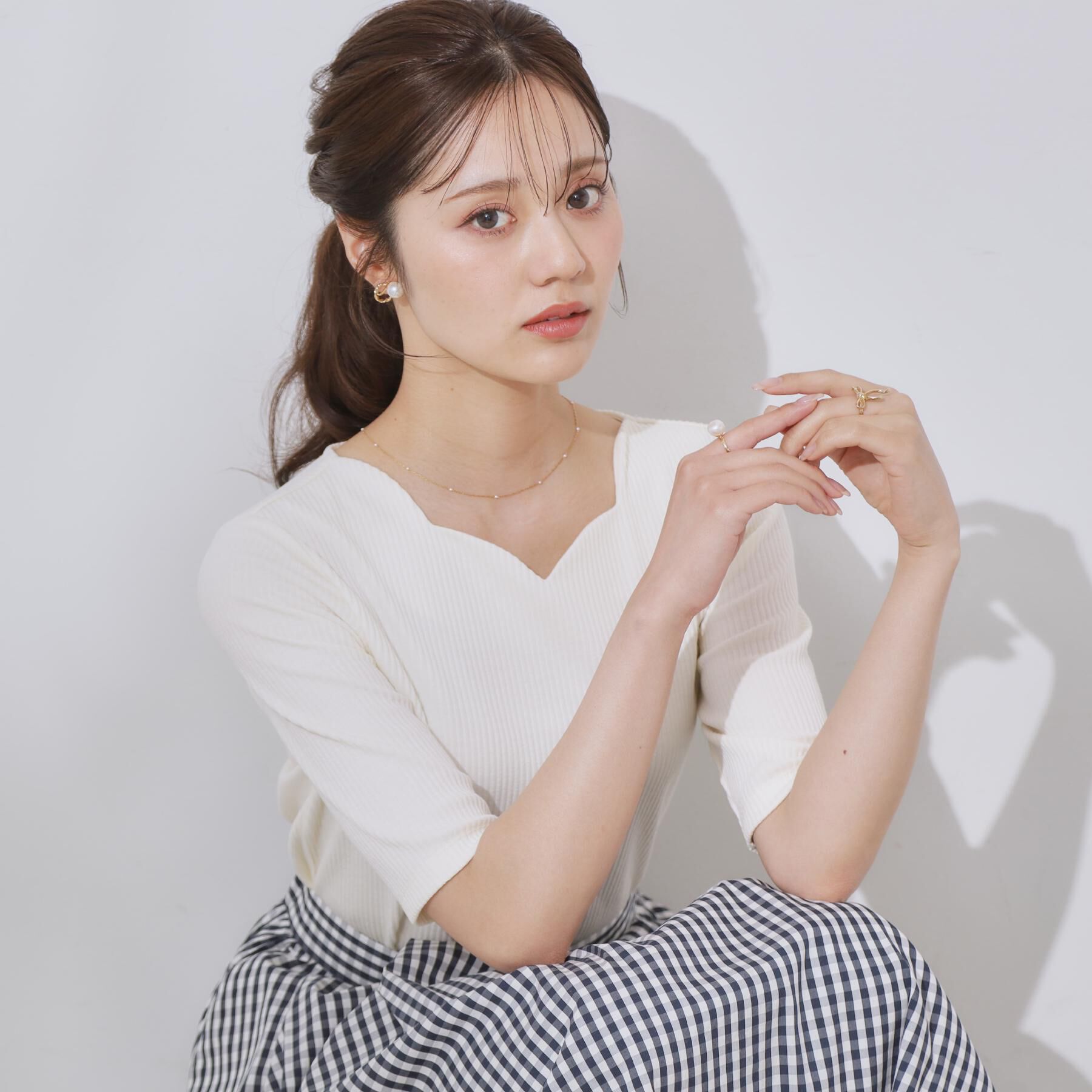 Couture broach「【マシンウォッシャブル・アンチピリング・二の腕カバー】ハートネックテレコ5分袖プルオーバー」|Tシャツ・カットソー|オフホワイト(003