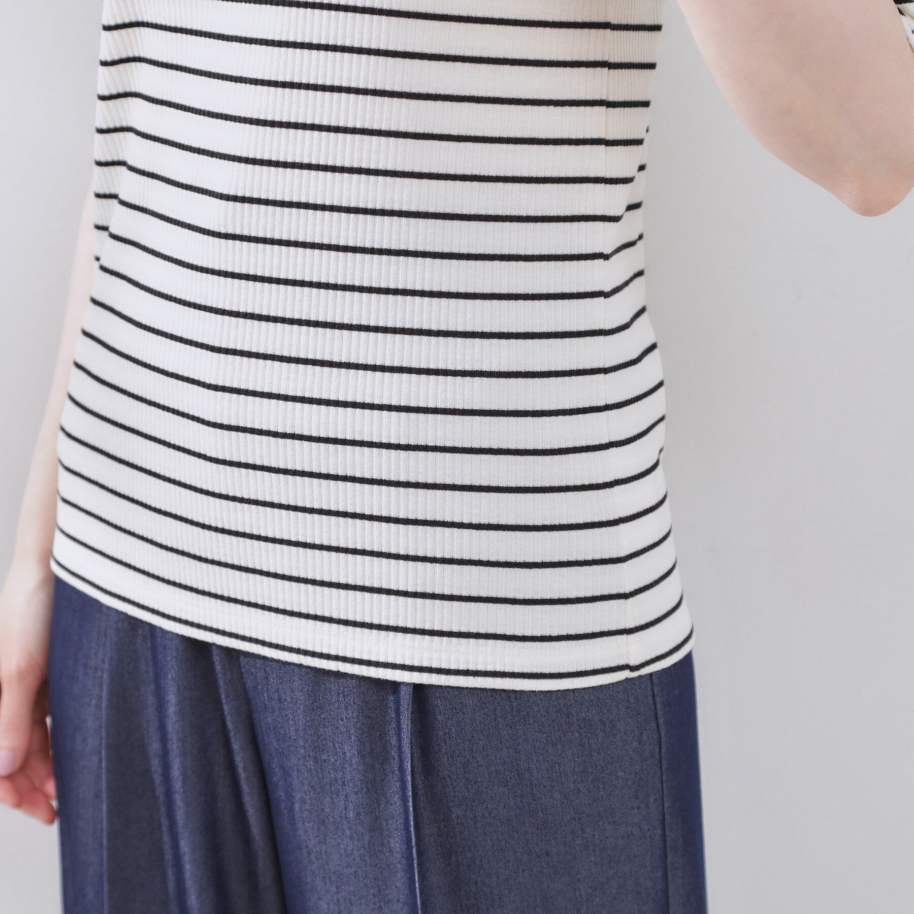 Couture broach「【マシンウォッシャブル・アンチピリング・二の腕カバー】ハートネックテレコ5分袖プルオーバー」|Tシャツ・カットソー|