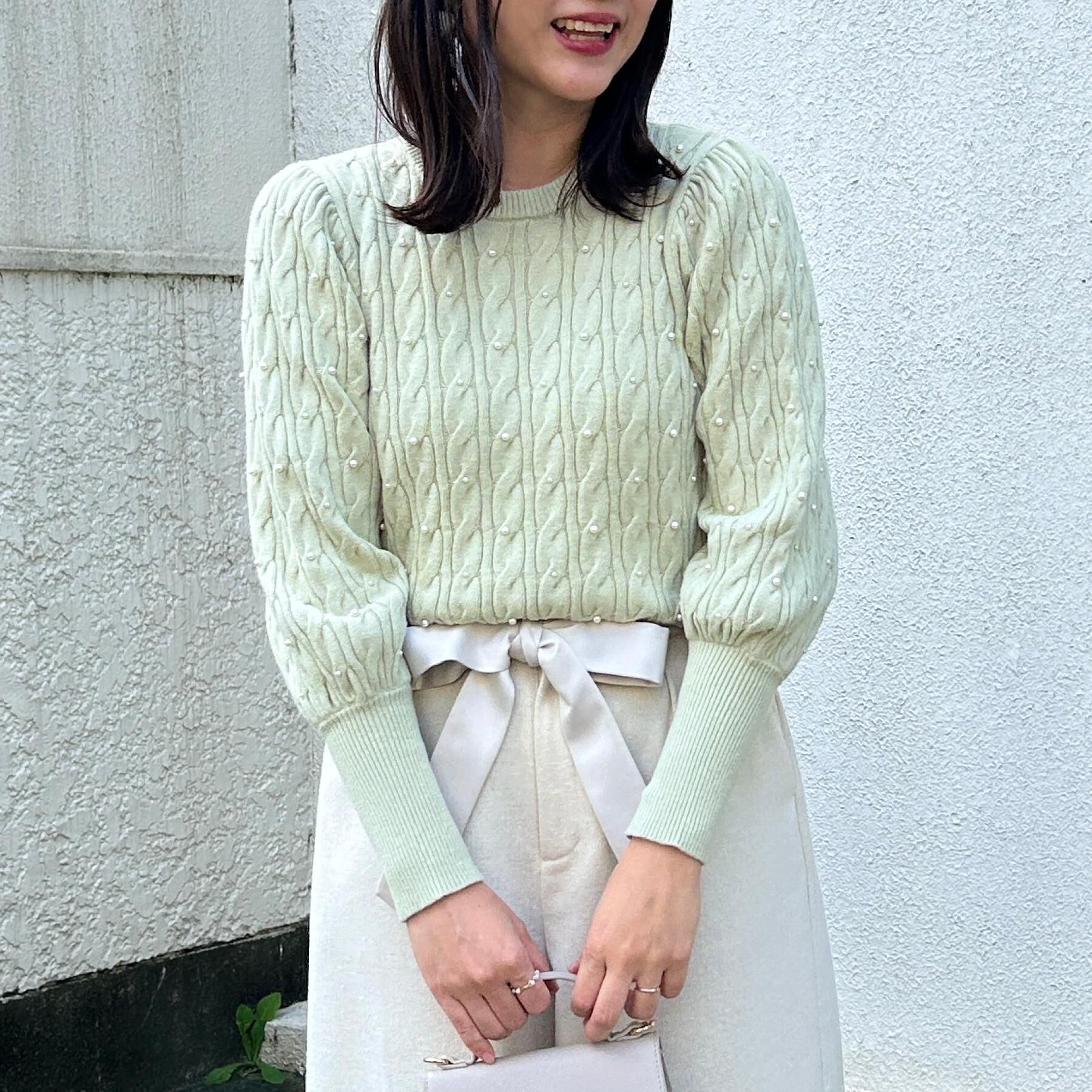 Couture broach「【華やぎ・一枚で着映え】ケーブルパール調ニット」|ニット・セーター|