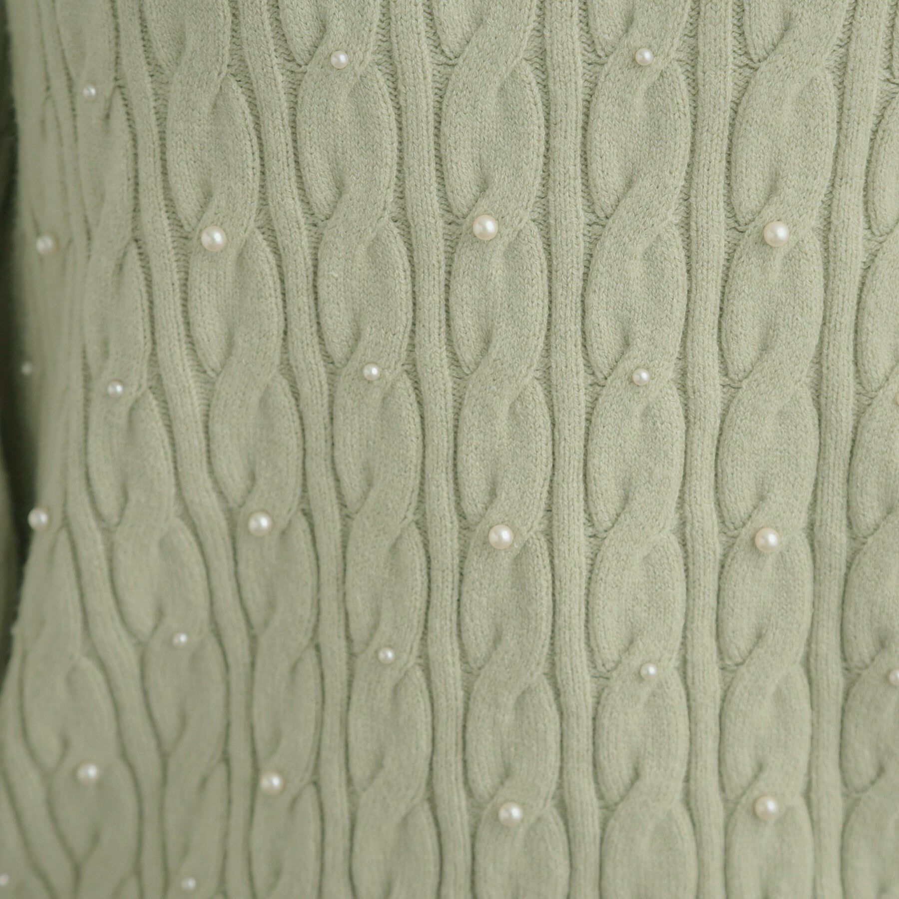 Couture broach「【華やぎ・一枚で着映え】ケーブルパール調ニット」|ニット・セーター|