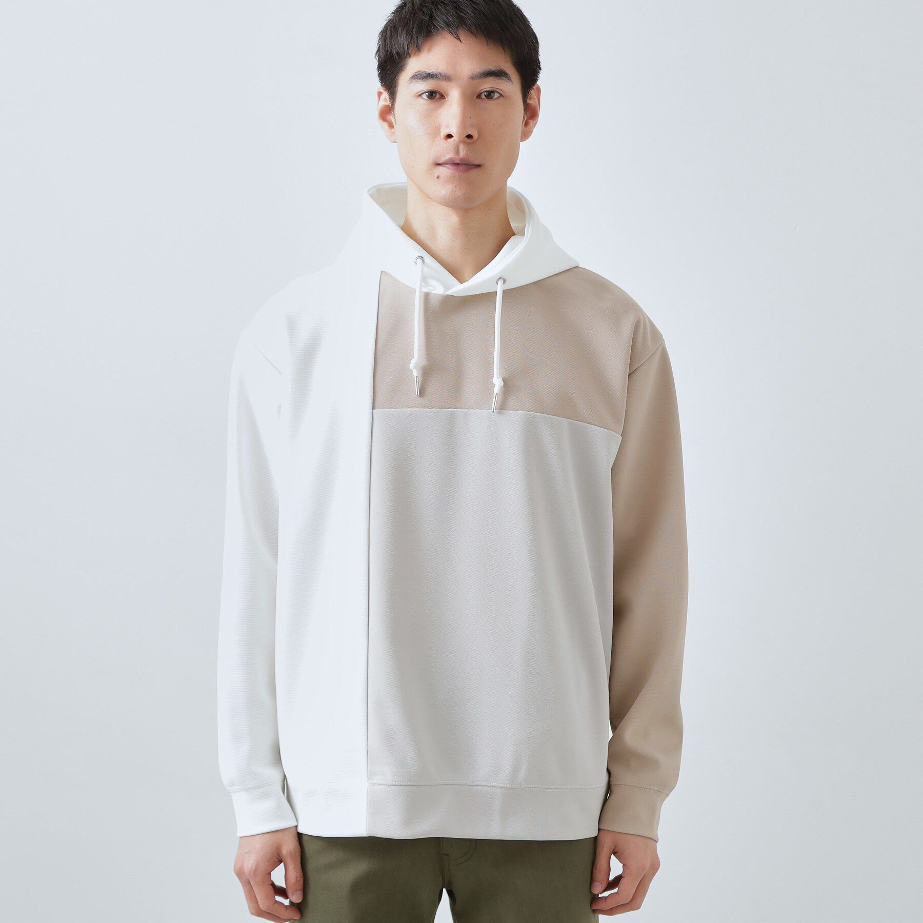 THE SHOP TK「【大人の為の絶妙バランス】パネル切替パーカ 濯機機OK」|パーカー|