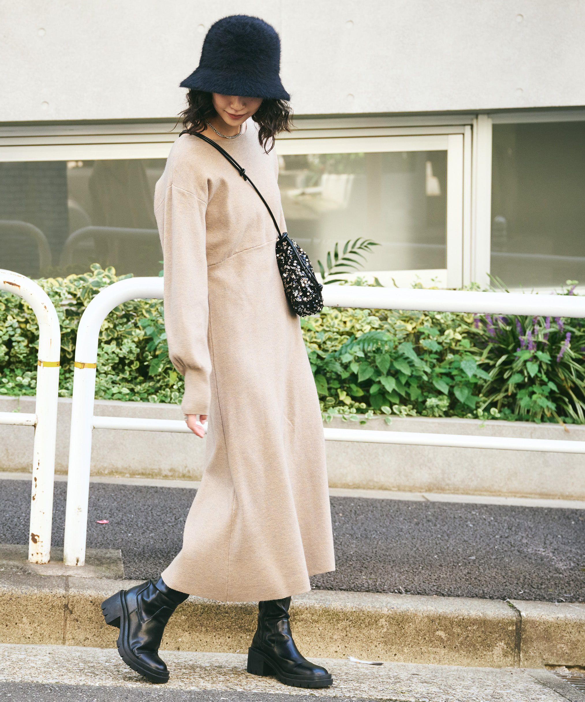  「バックレースアップロングニットワンピース」|ワンピース|