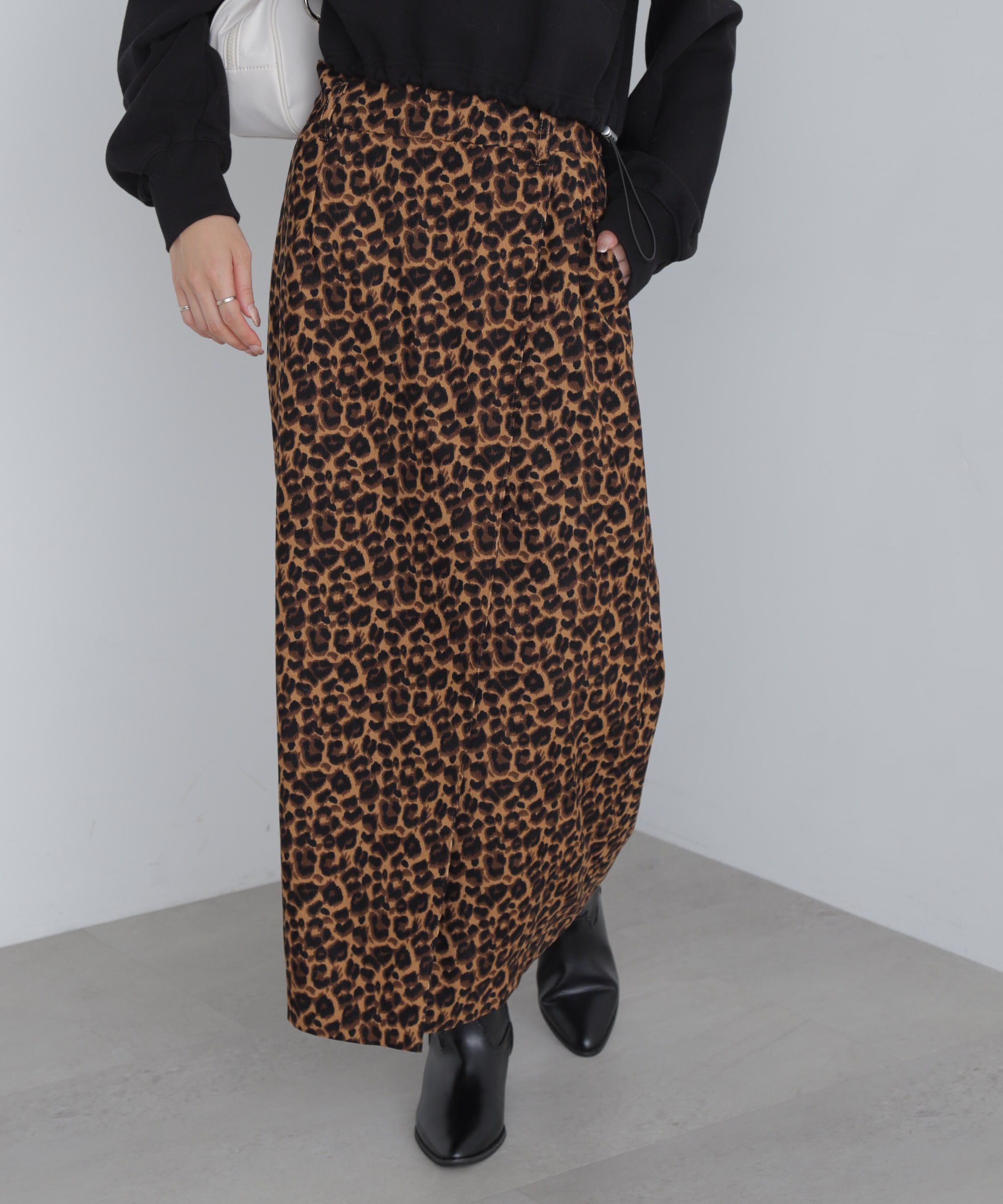  「ラップ風ナロースカート」|スカート|