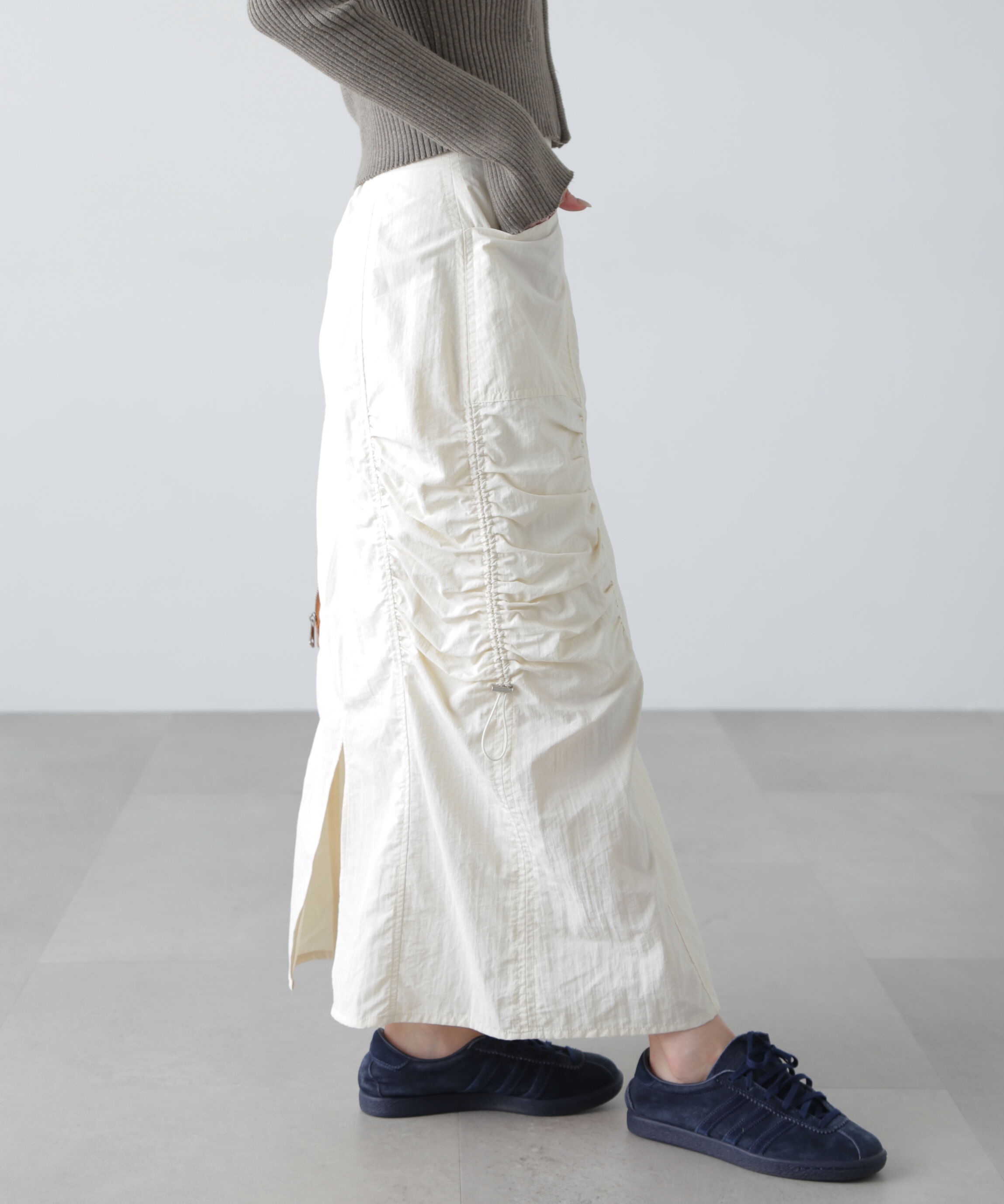  「サイドドロストナイロンスカート」|スカート|