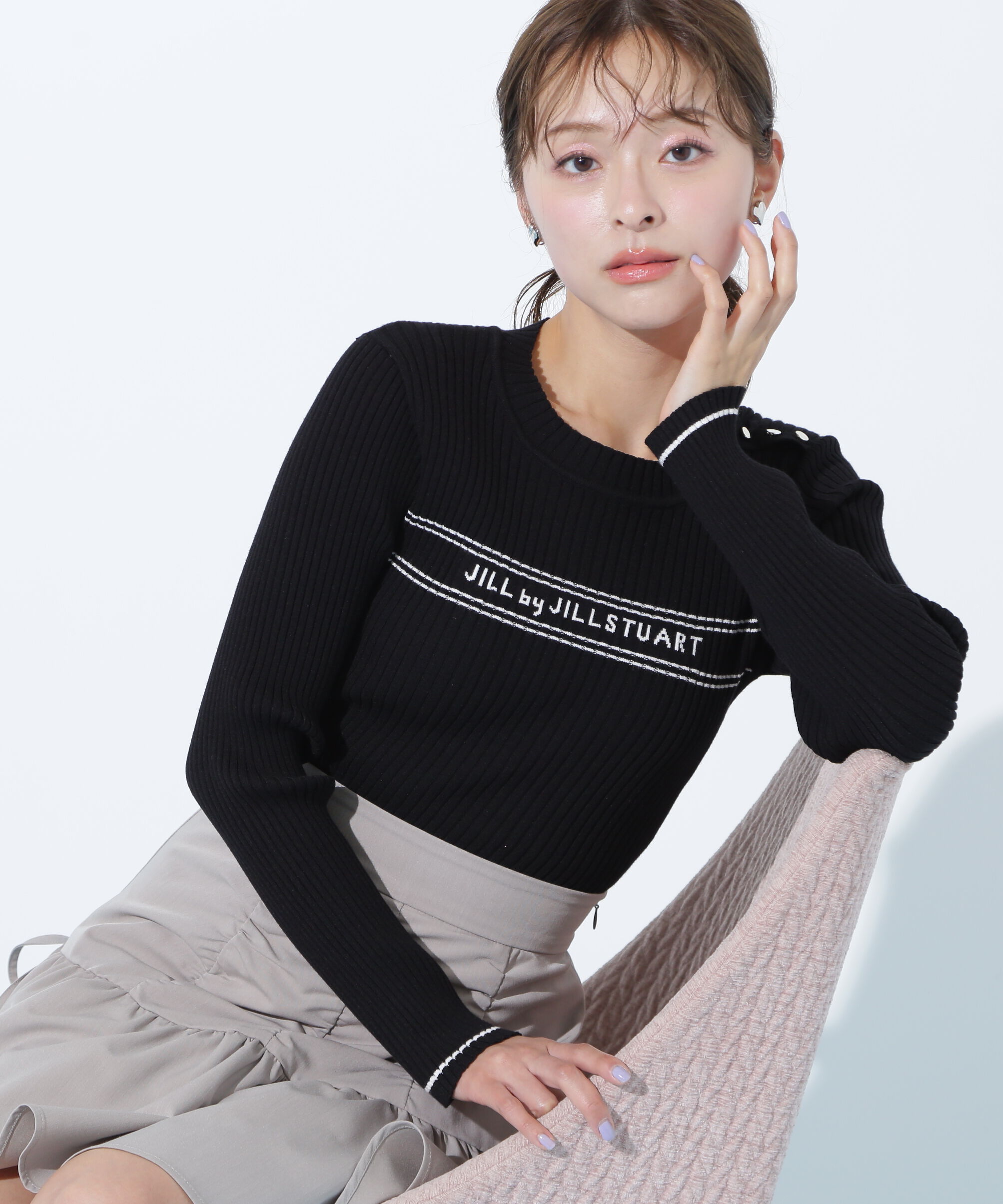  「コンパクト配色ロゴニット」|ニット・セーター|