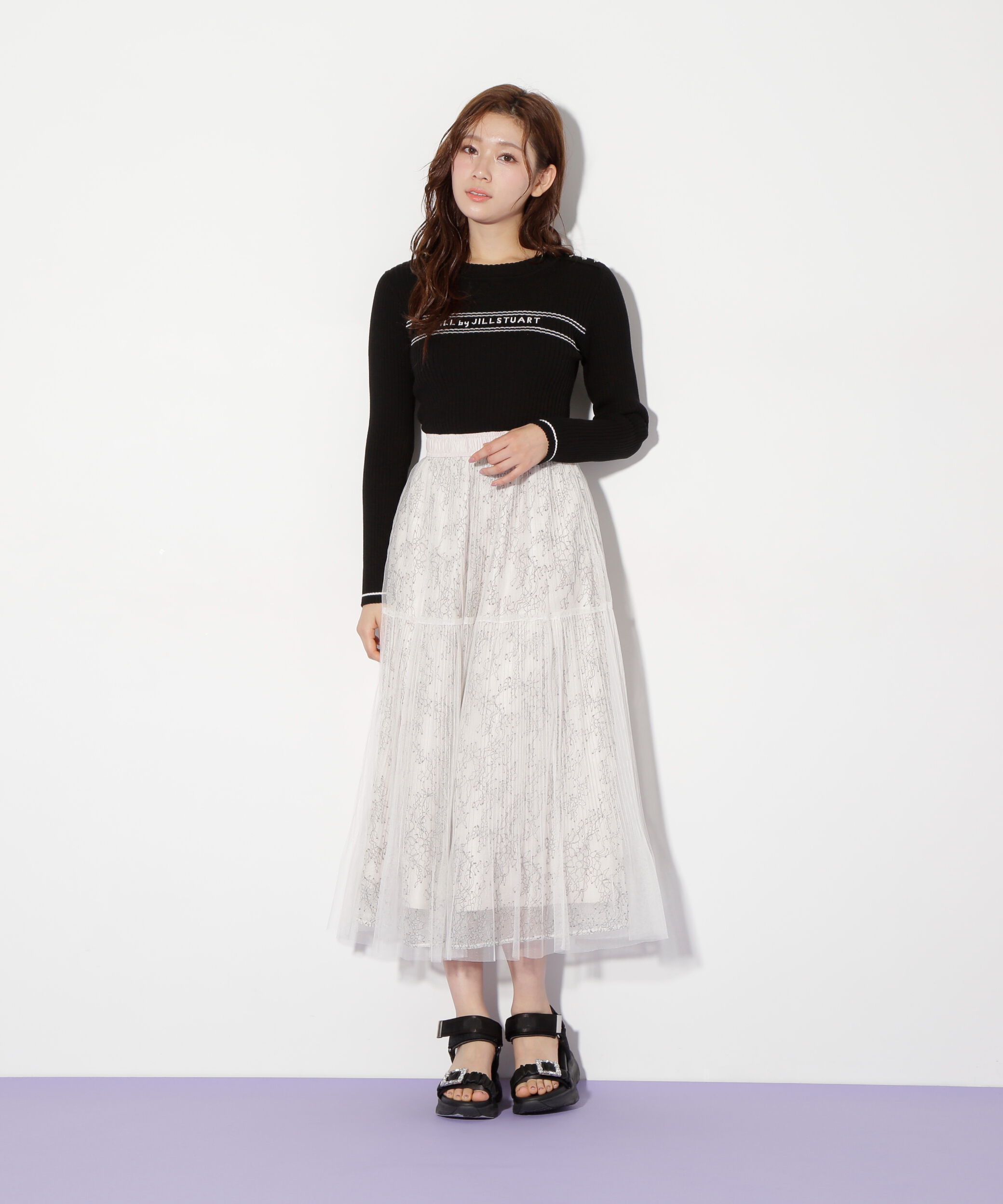  「コンパクト配色ロゴニット」|ニット・セーター|