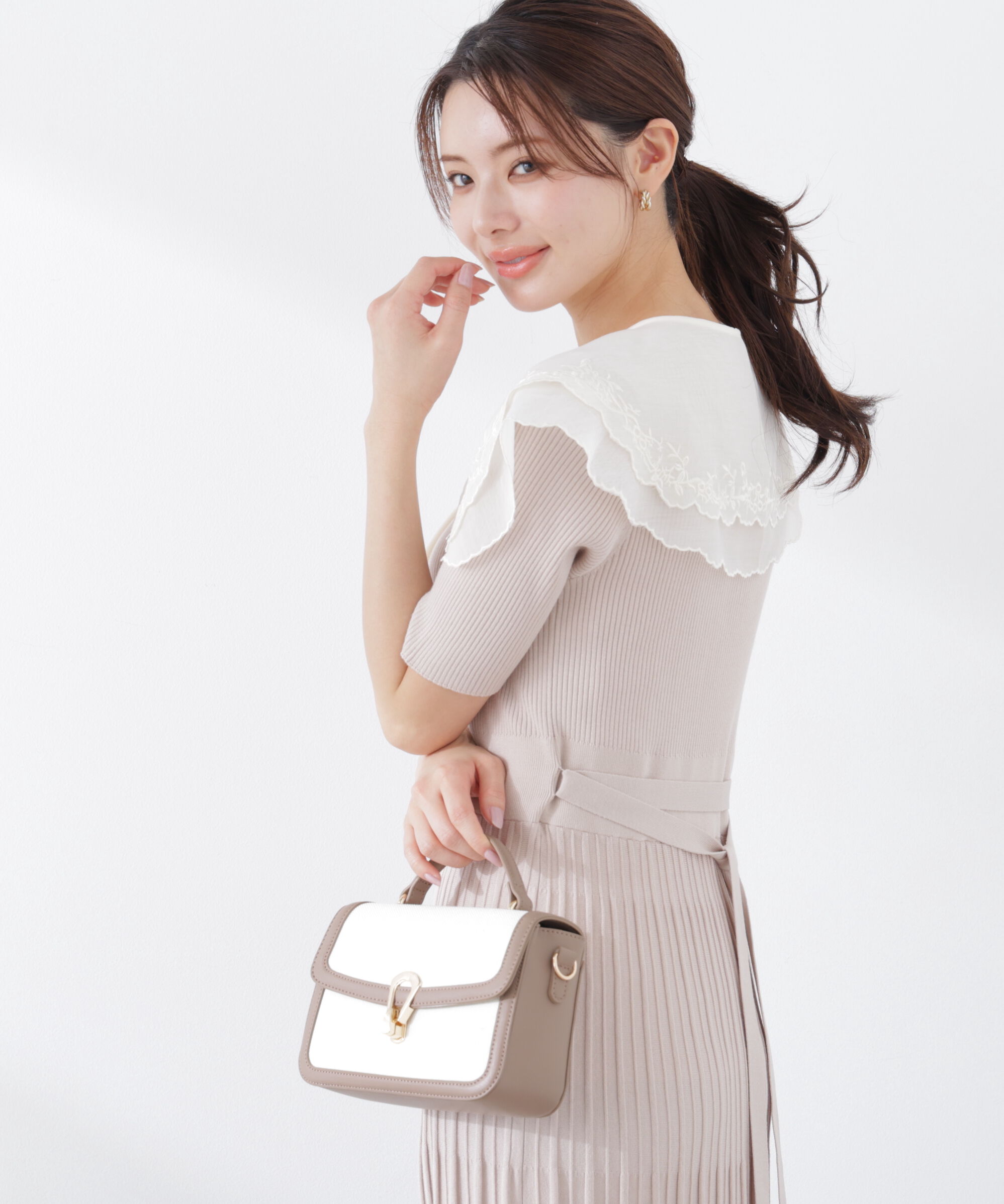 PROPORTION BODY DRESSING「《EDIT COLOGNE》レースカラー2wayニットワンピース　26SS」|ワンピース|