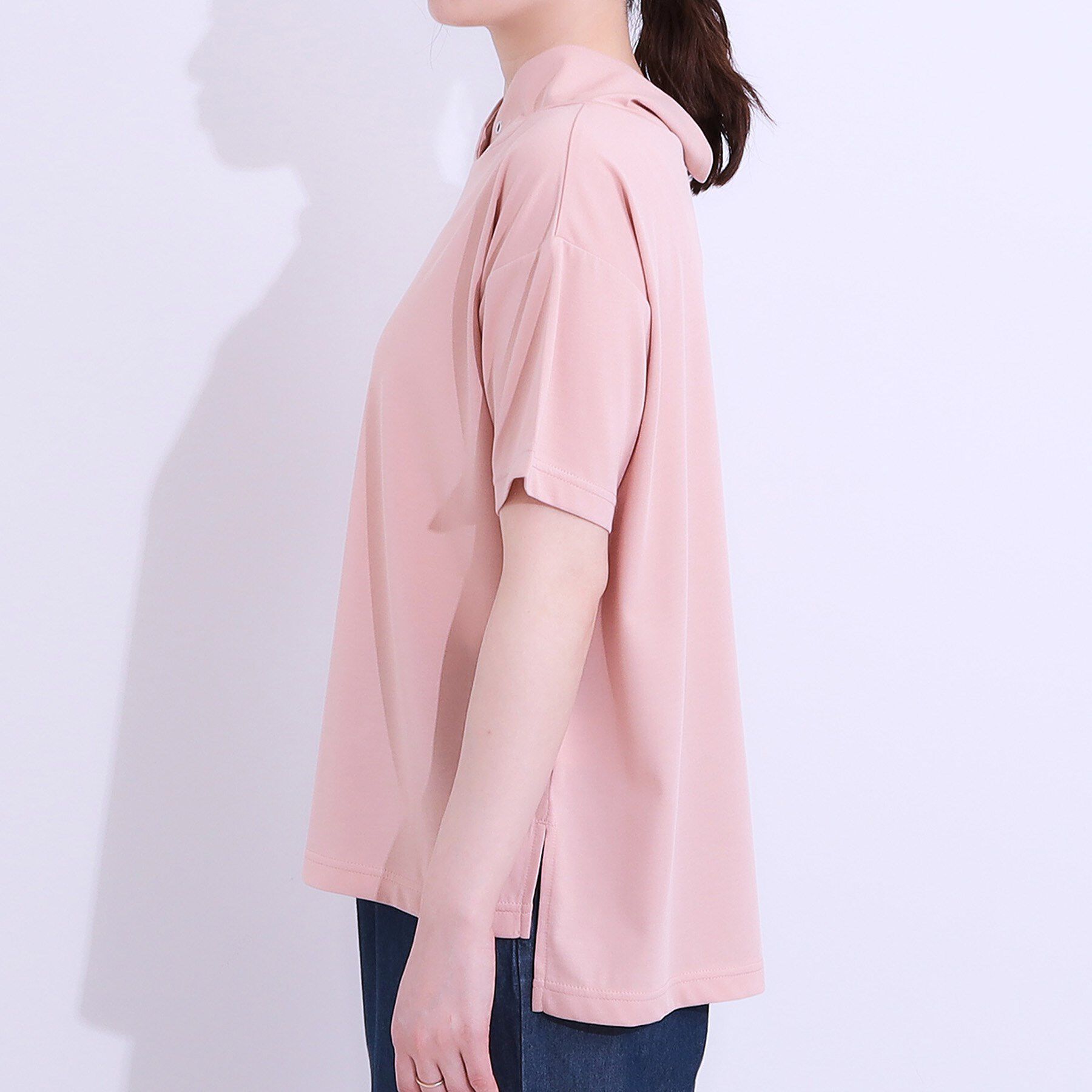 SHOO･LA･RUE「【高レビュー/ひんやり/UV】アウトスタイルもサマになる さらさら抜け襟Tシャツ」|Tシャツ・カットソー|