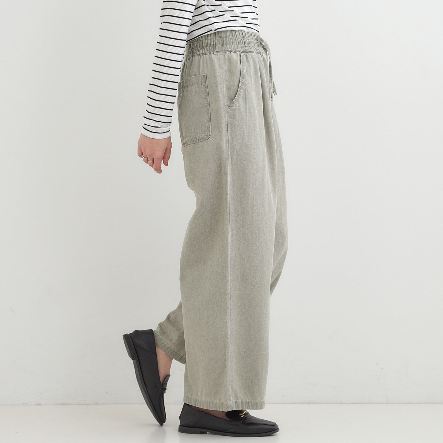 SHOO･LA･RUE「【ライトオンスデニム/着丈選べる/S-LL】夏でもはける らくらくデニムイージーワイドパンツ」|デニム|