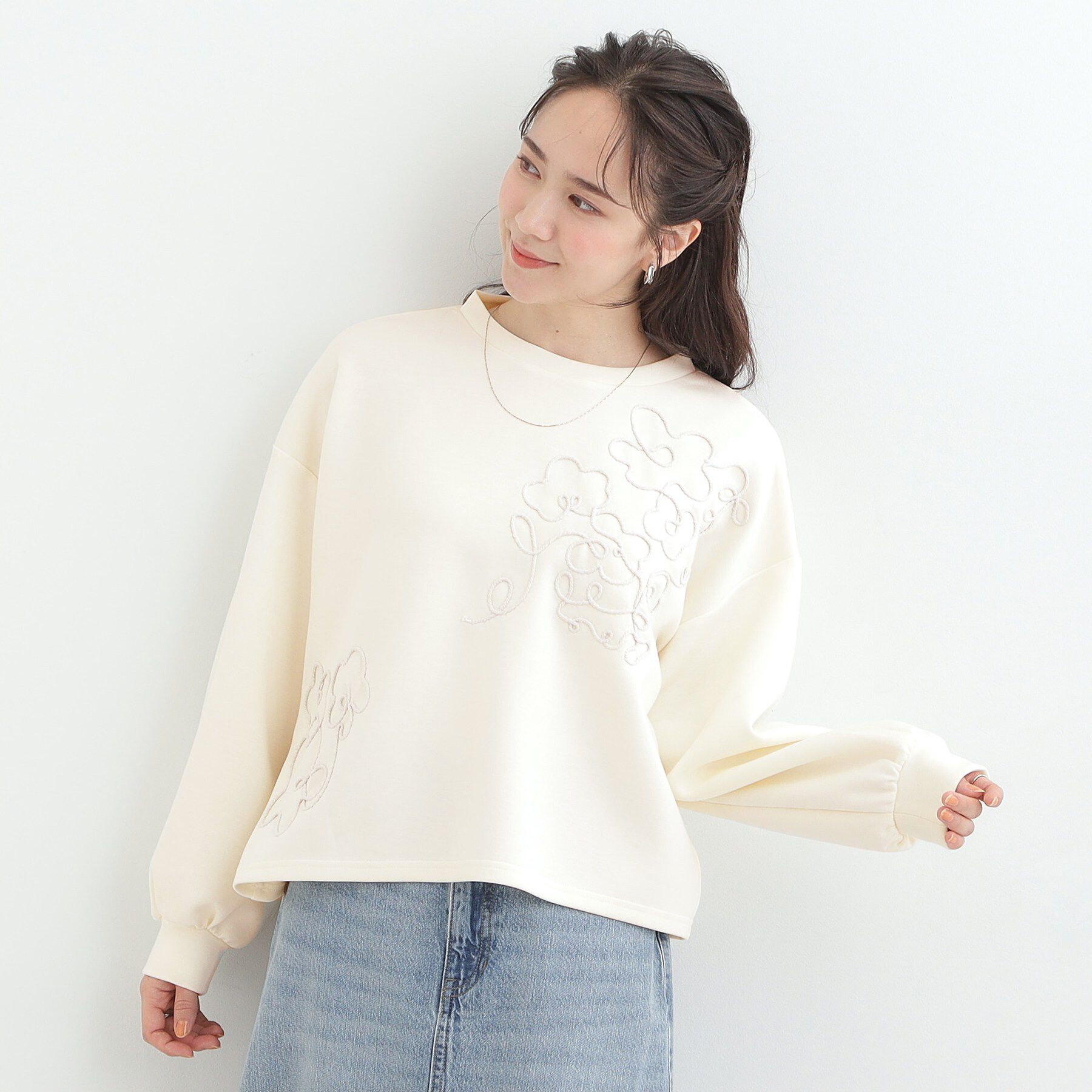 SHOO･LA･RUE「【S-LL】美しいシルエット お花ロープ刺繍ダンボールトップス」|Tシャツ・カットソー|