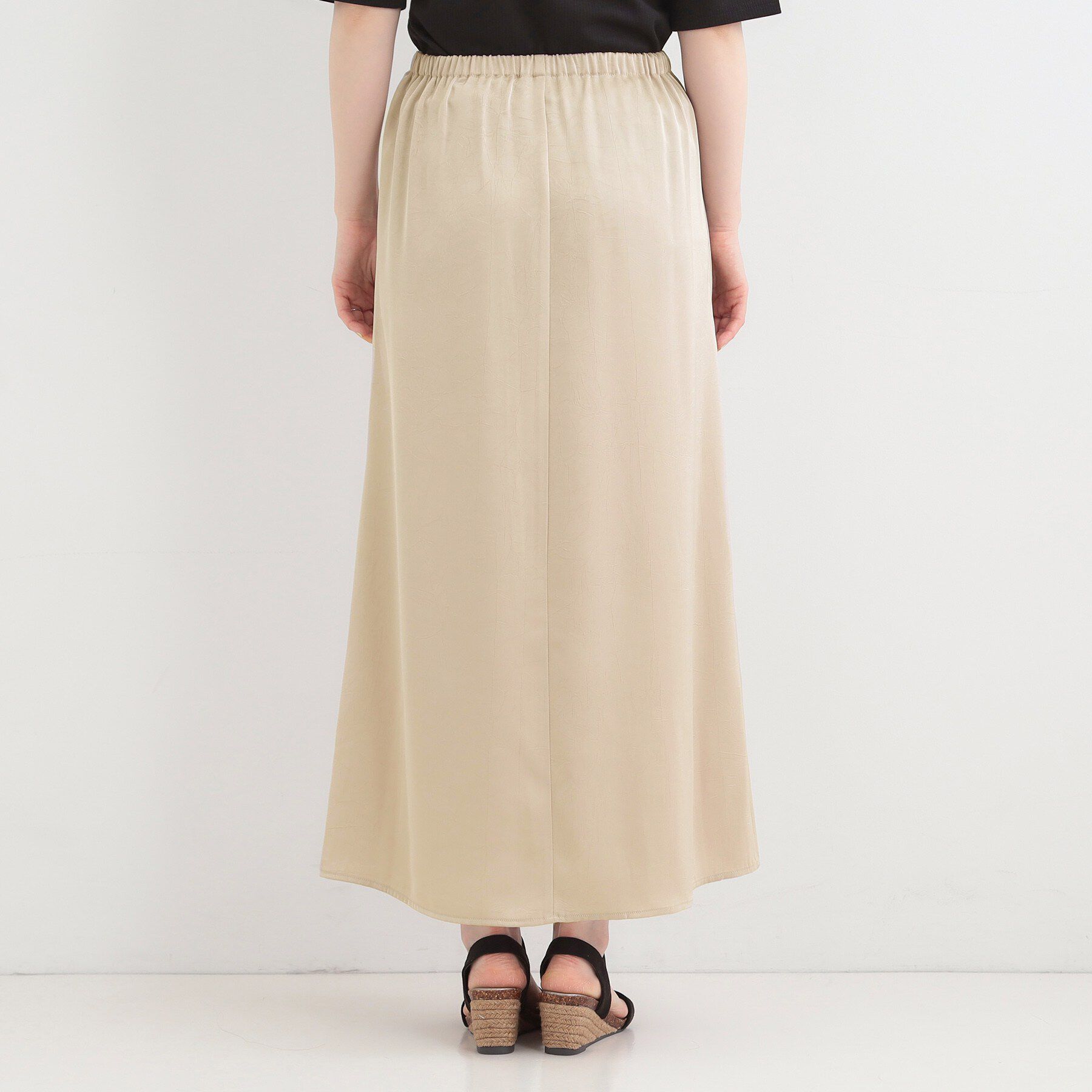 SHOO･LA･RUE「【洗濯機可】大人に嬉しい　上品サテンマーメイドスカート」|スカート|