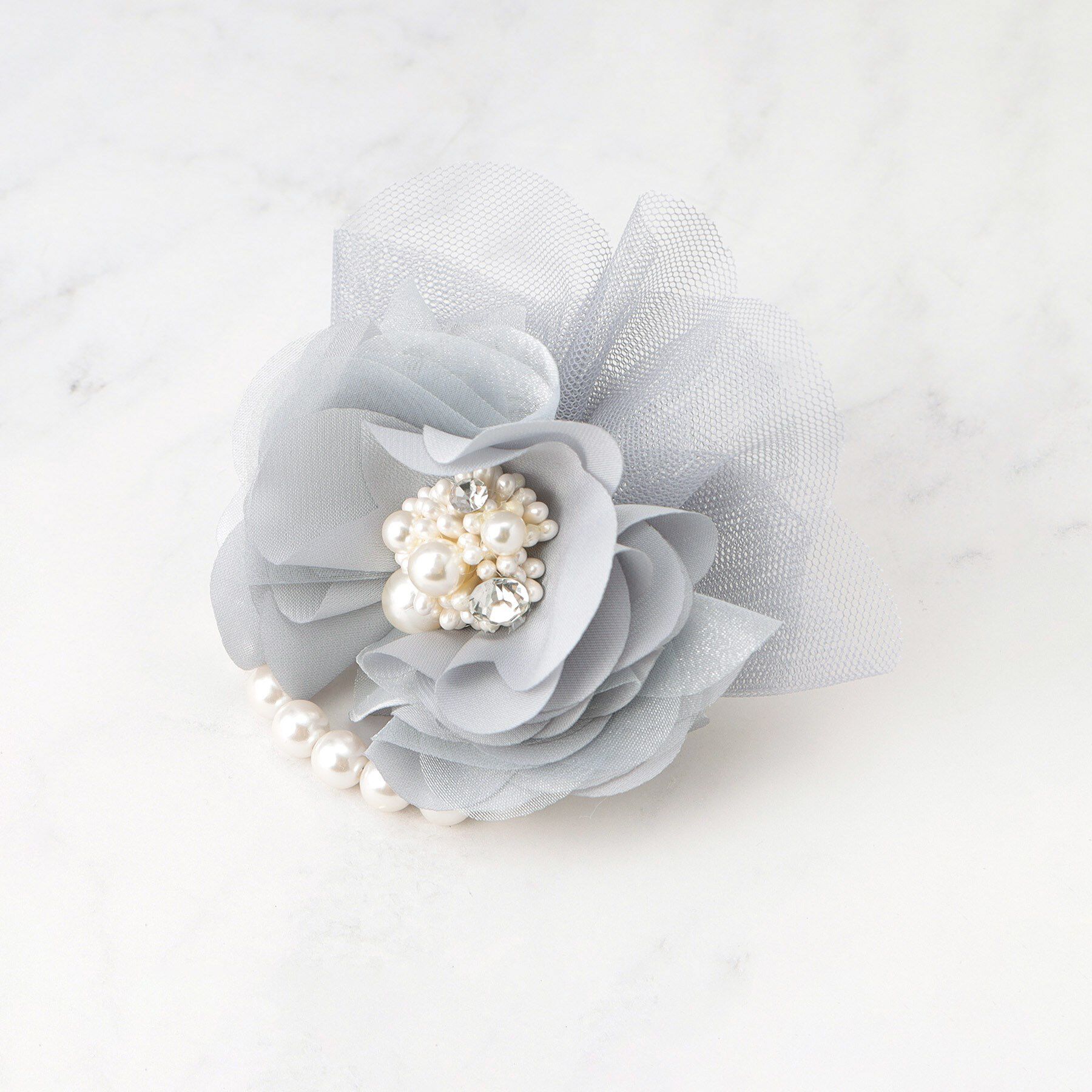 Dessin「【入卒／セレモニー】パール調コサージュ」|ブローチ・コサージュ|グレー(012)