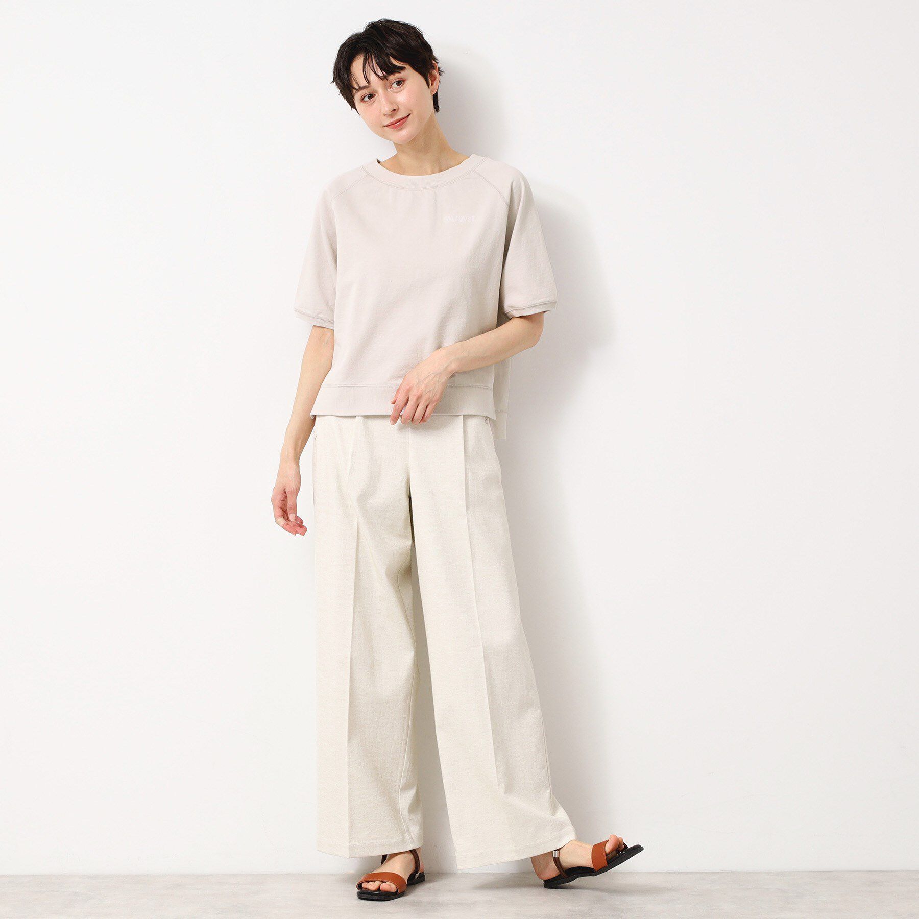 Dessin「【洗える】クロップド丈ポイントロゴ入りカットソー（S～L）」|Tシャツ・カットソー|