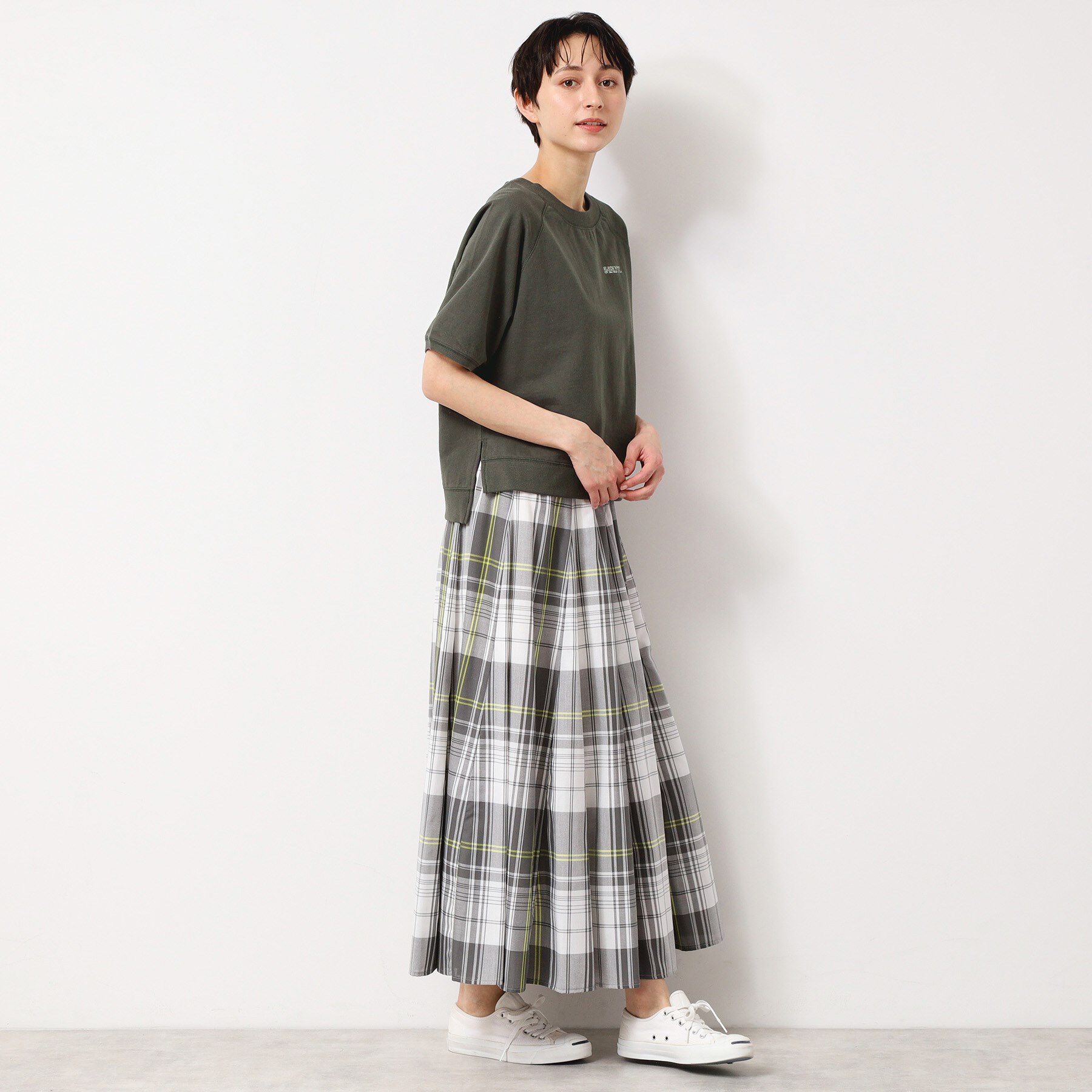 Dessin「【洗える】クロップド丈ポイントロゴ入りカットソー（S～L）」|Tシャツ・カットソー|