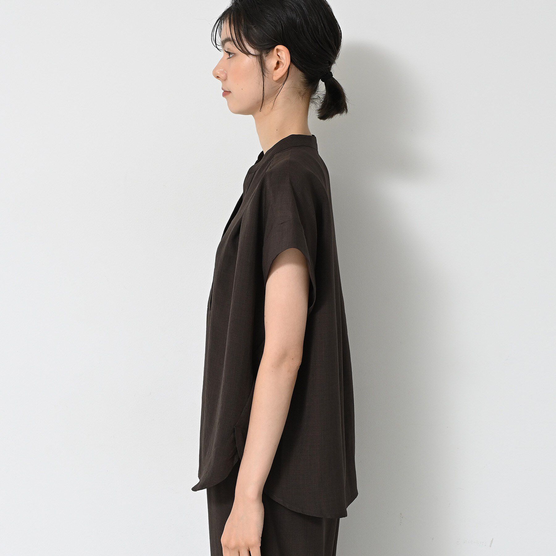 Dessin「【2点セット/ウエストゴム/洗える】スキッパ―シャツ＆ストレートパンツセット」|スーツ|