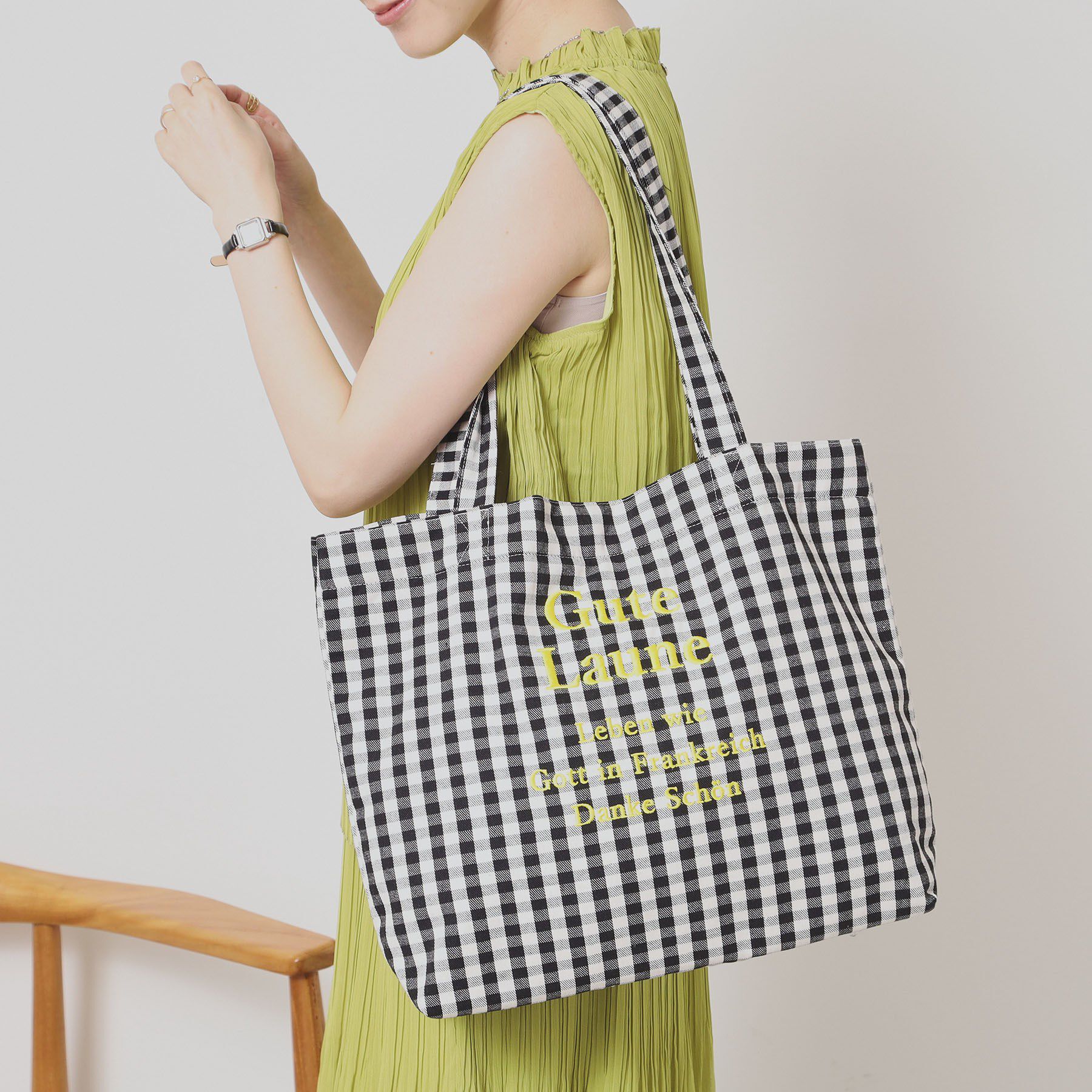 ITS&rsquo;DEMO「【A4対応】ロゴ刺繍ラージトート」|トートバッグ|ブラック(319)