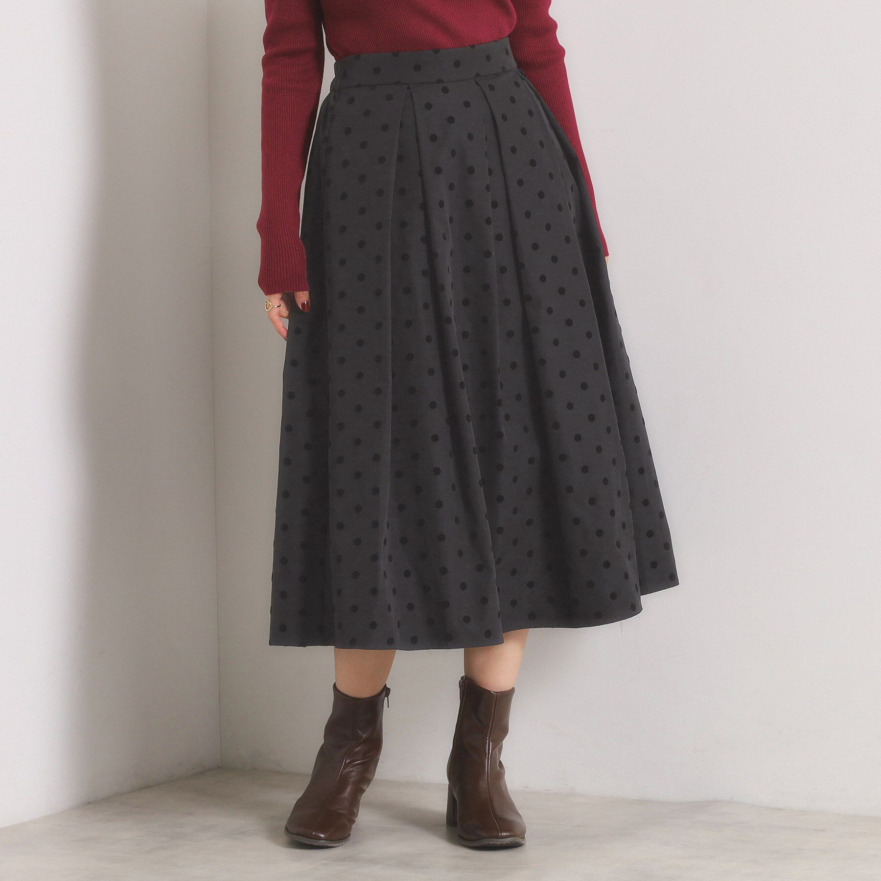 ITS&rsquo;DEMO「【手洗い可】フロッキードットスカート」|スカート|ブラック(119)