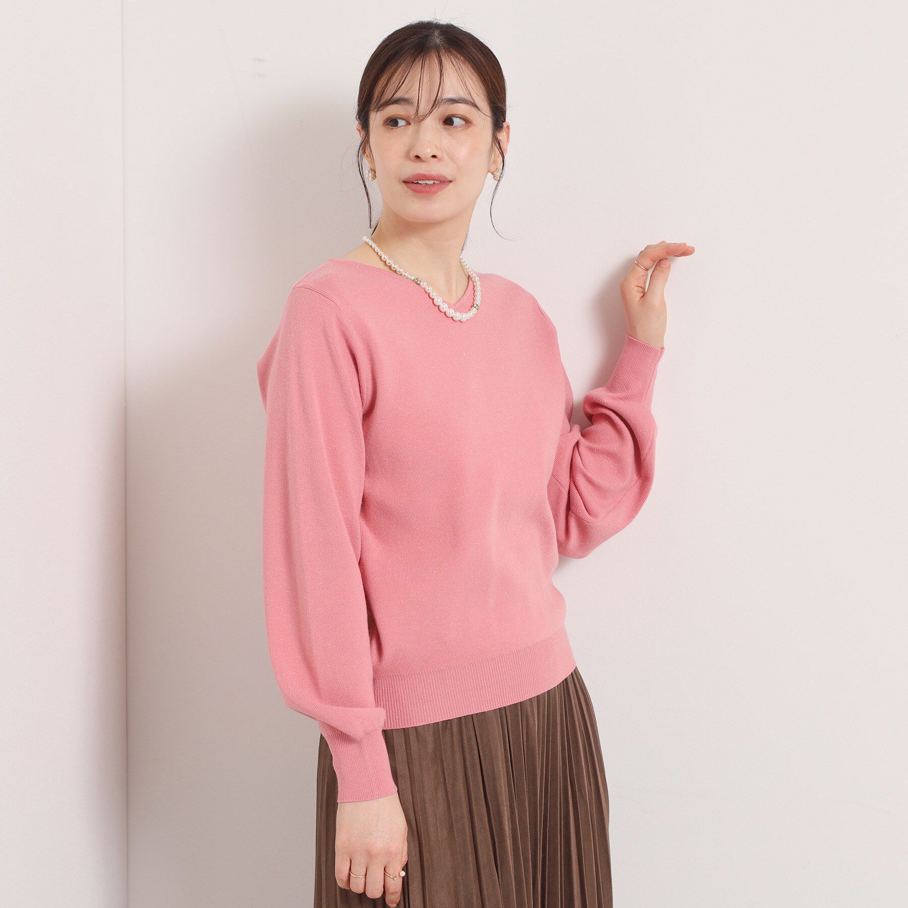 ITS&rsquo;DEMO「【手洗い可】アンジェリーナ総針vネックニット」|ニット・セーター|ピンク(071)