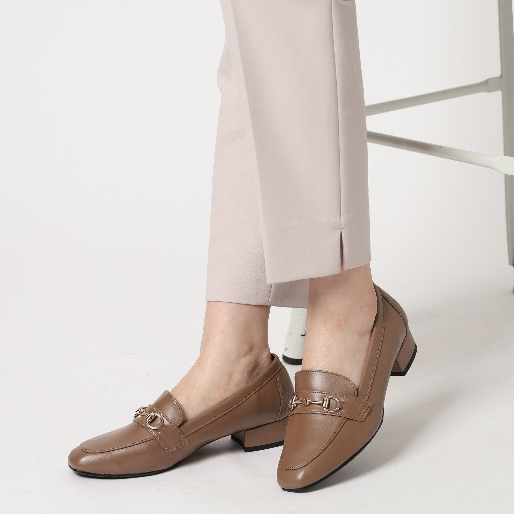 ESPERANZA「スクエアトゥローファー レイン対応」|パンプス|