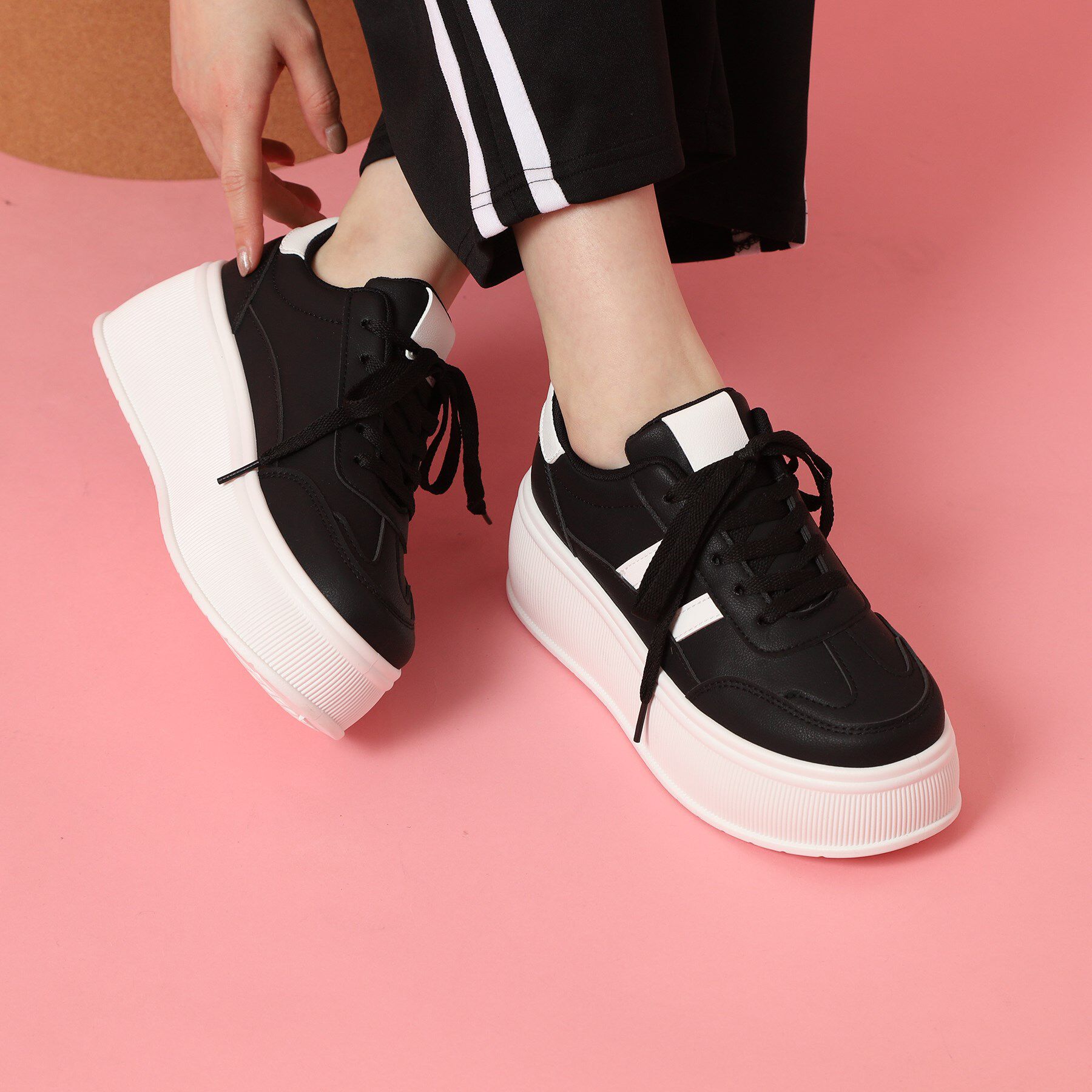 csT&P「厚底ラインデザインスニーカー」|スニーカー|