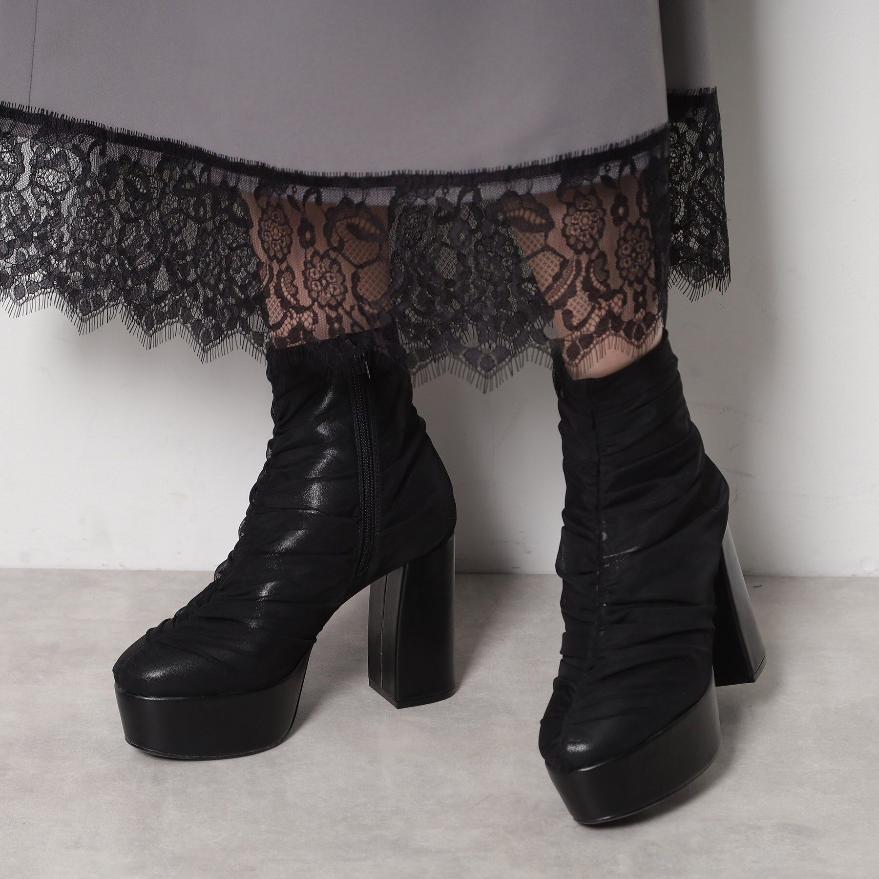 ESPERANZA「【ラク盛り／ショートブーツ】リピーター続出／脚長美脚 厚底シャーリングブーツ」|ショートブーツ|