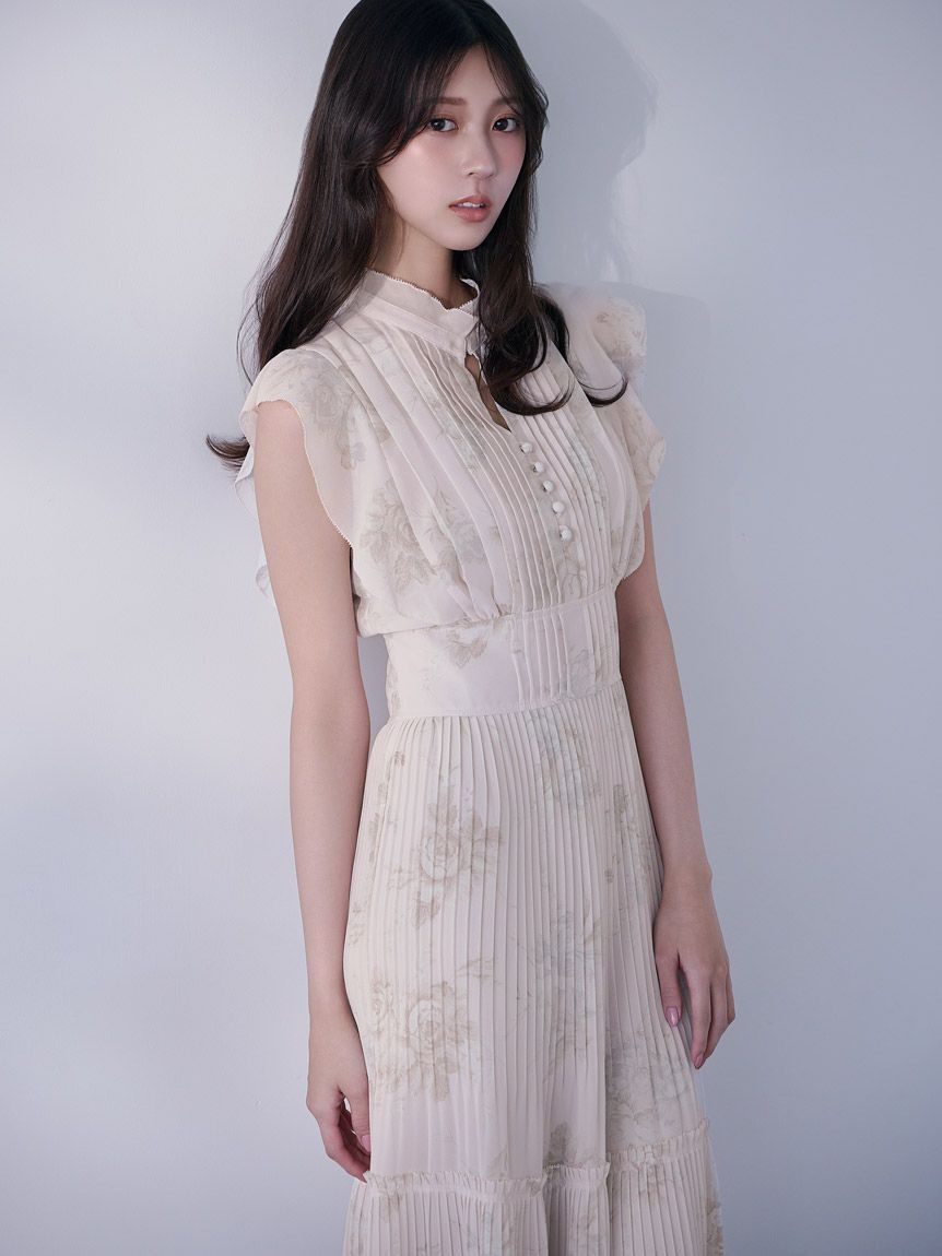 SNIDEL「【販路限定サイズあり】Sustainableプリーツプリントワンピース」|ワンピース|